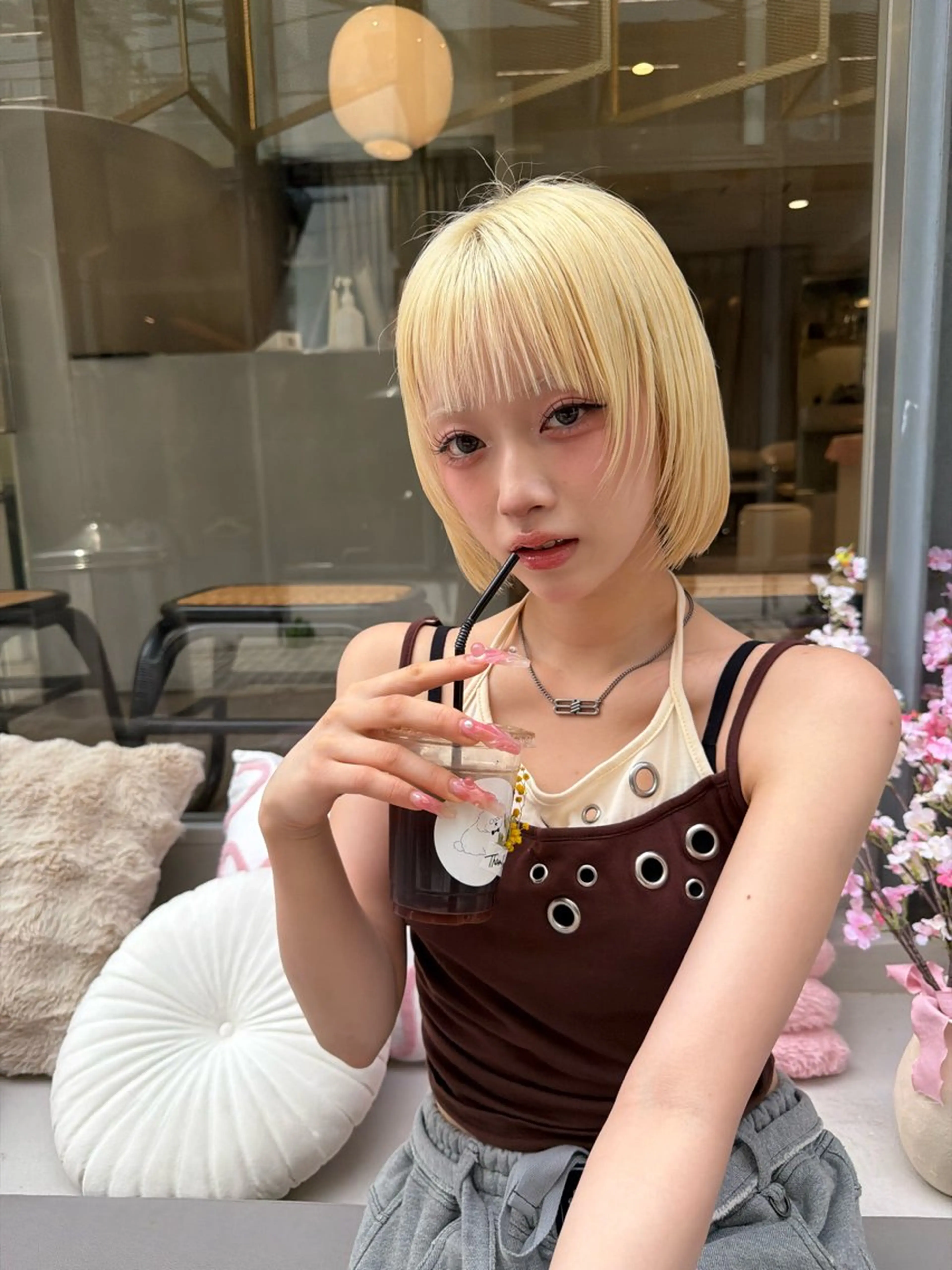 ショート カラー 切りっぱなしボブ ブリーチ ブロンド ケアブリーチ 透明感カラー カット ヘアカラー 💎透明感カラー特化 💎TAISEIのヘアスタイル