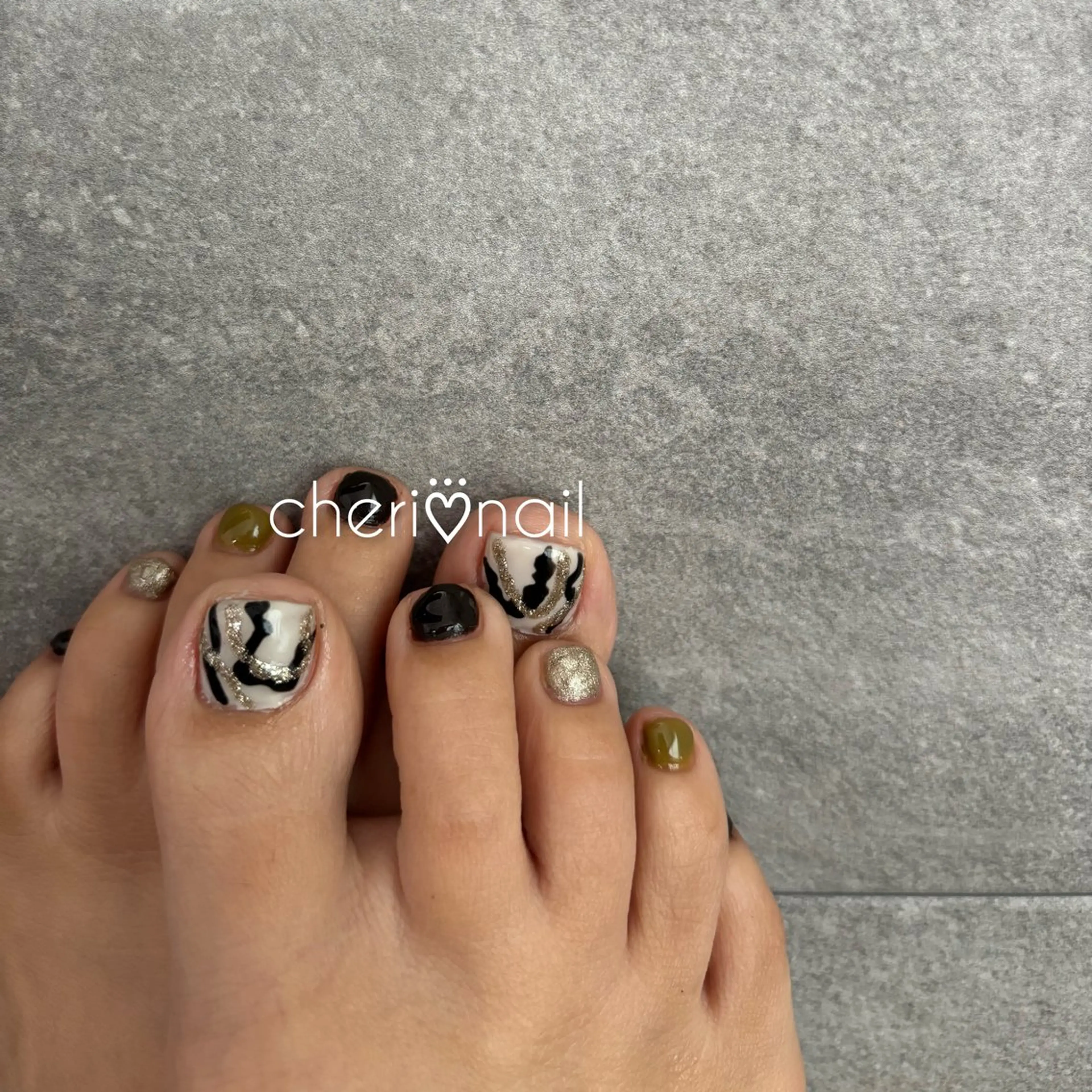 モデル価格　デザイン　オフ有りの写真