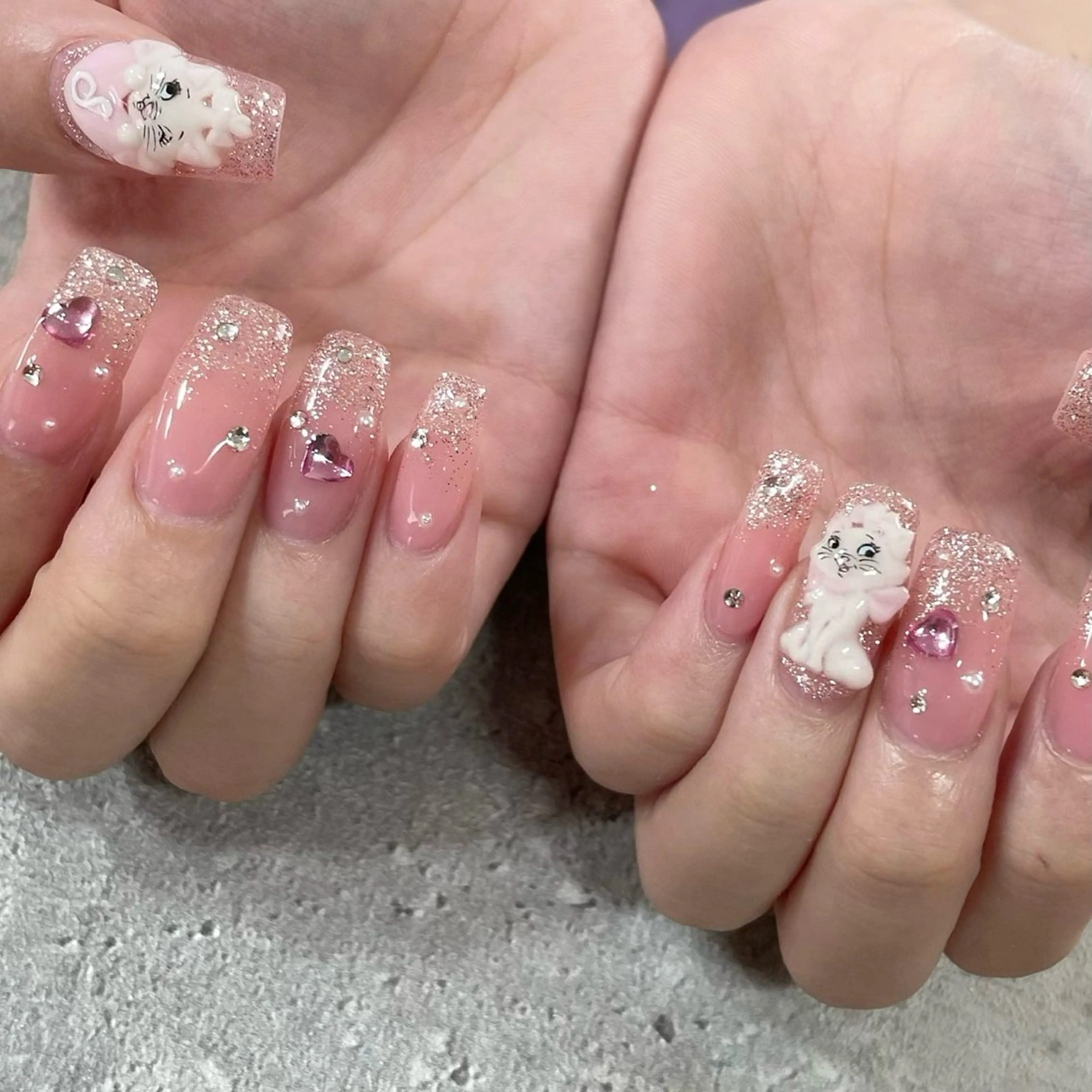 ネイル 東 千夏のネイルデザイン