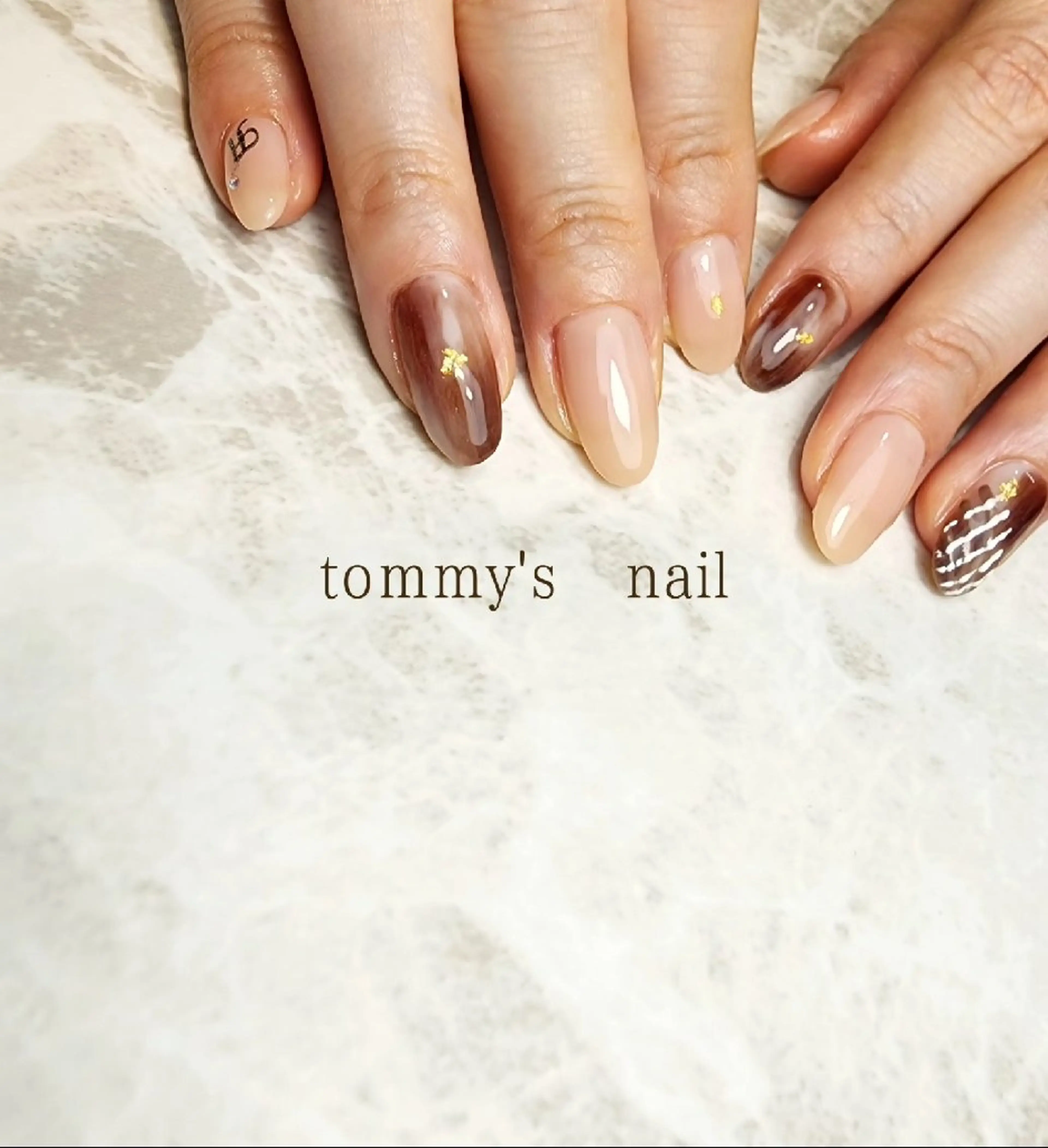 ネイル アートネイル ジェルネイル グラデーション ラメ(グリッター) ラメグラデーション ハンドネイル tommy's nail所属・福岡/若よもぎ蒸し 全身美容が叶うサロンのネイルデザイン