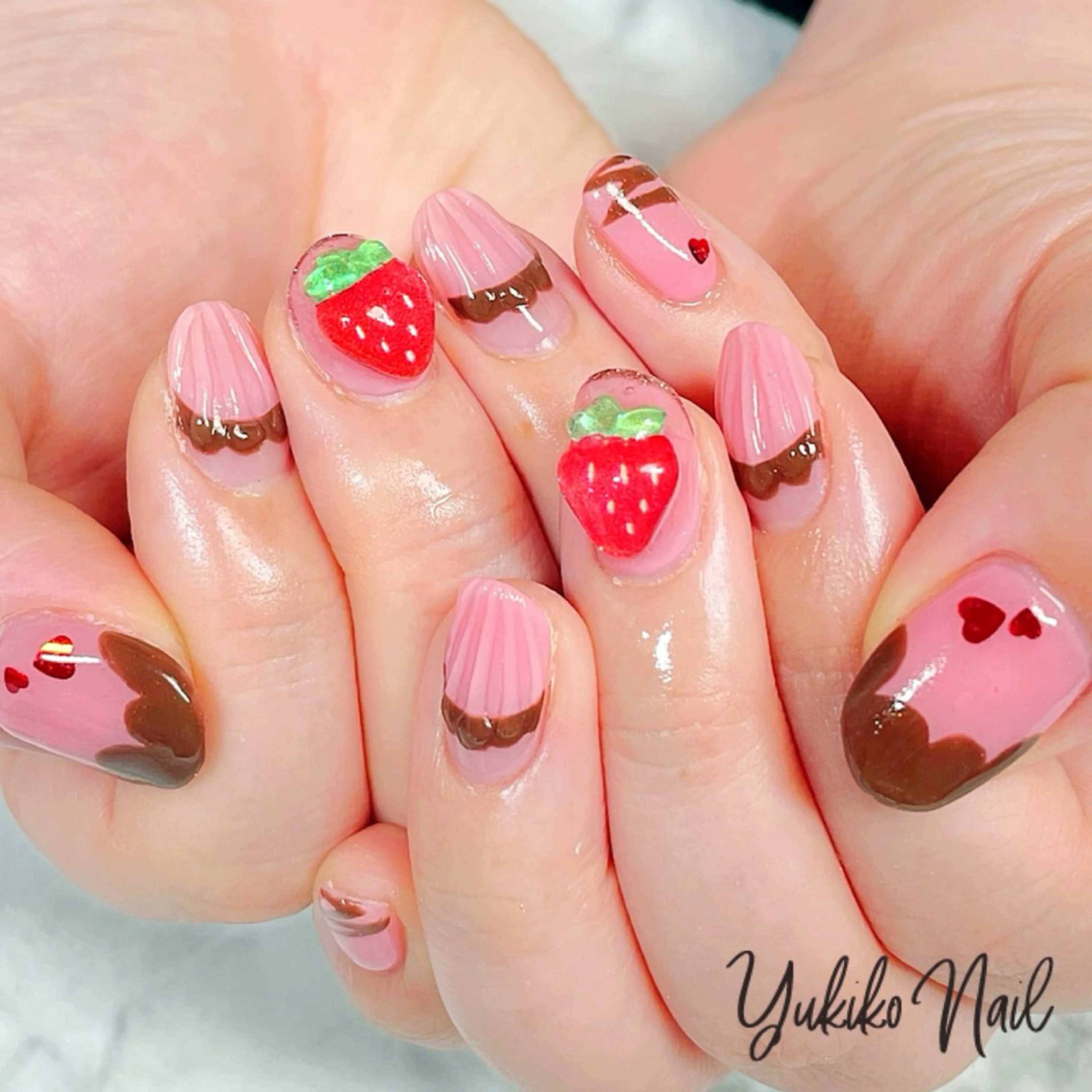 ネイル ハート ショートネイル バレンタイン ユキコ ネイルのネイルデザイン
