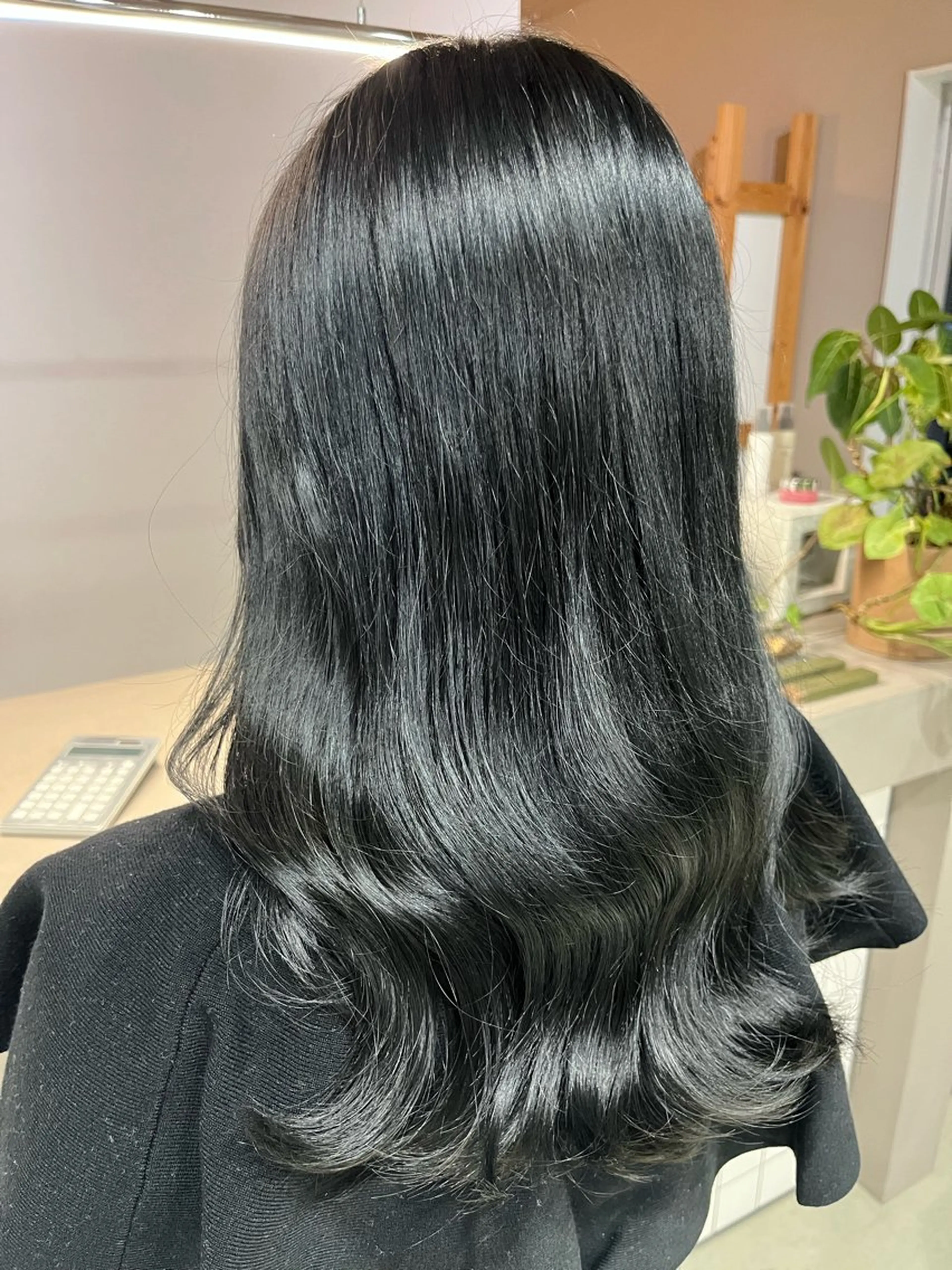 ロング カラー haruki所属・高木 陽菜のヘアスタイル