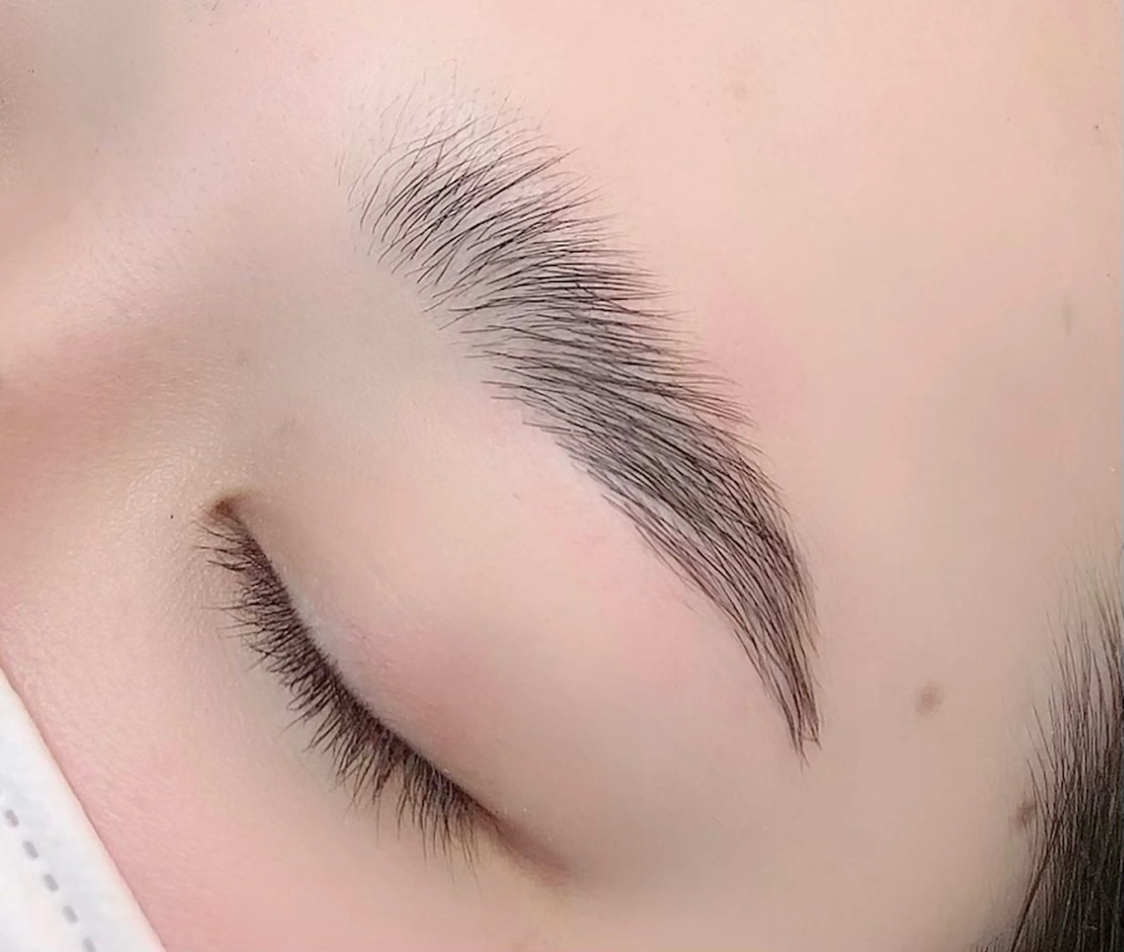 アイブロウ Mii eyelistのマツエク・マツパデザイン