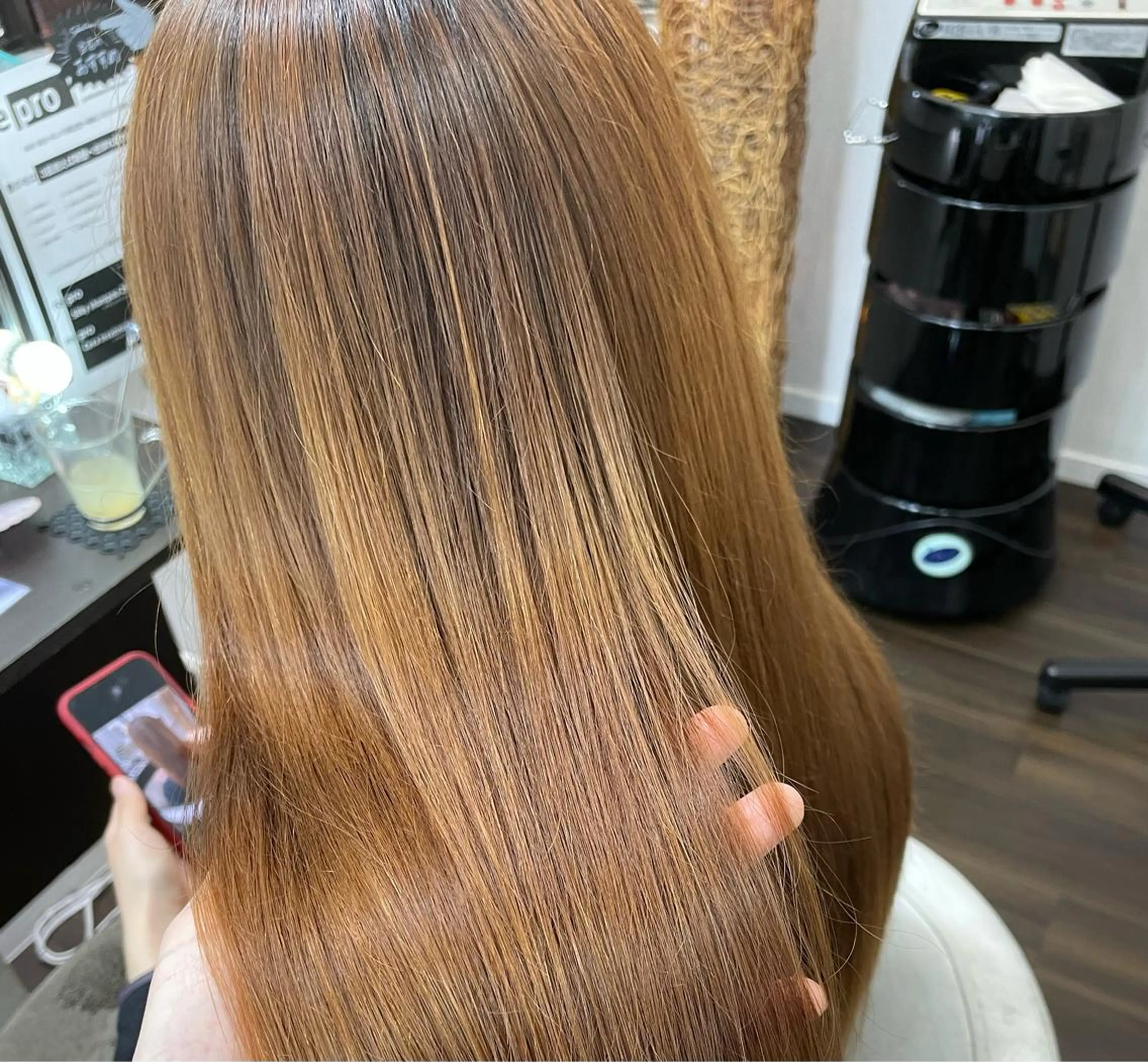 前髪特化施術♪前髪ポイント縮毛＋前髪カット＋髪質改善超音波トリートメントの写真