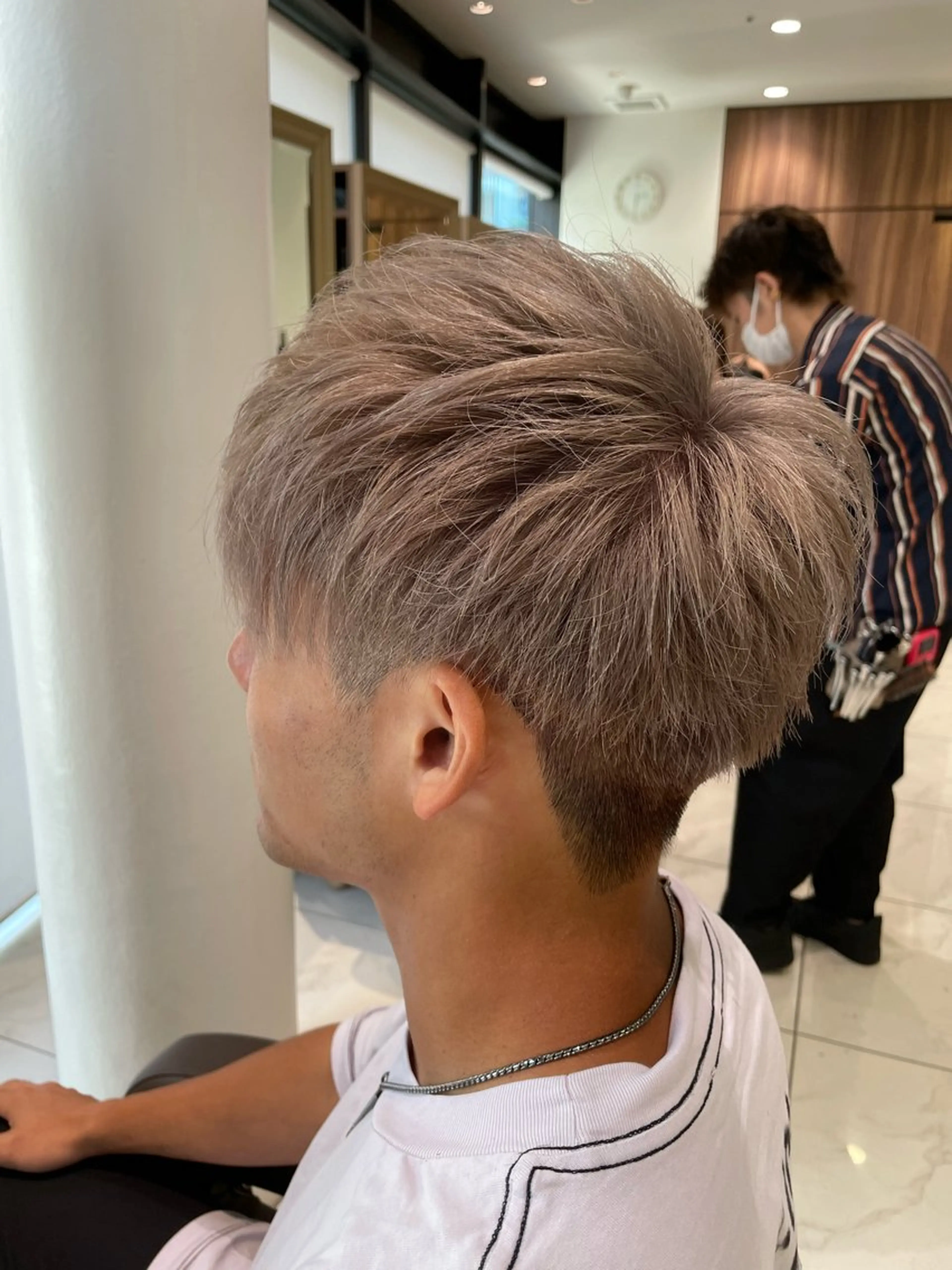 【メンズ限定‼️】カット＆ブリーチカラー✨の写真