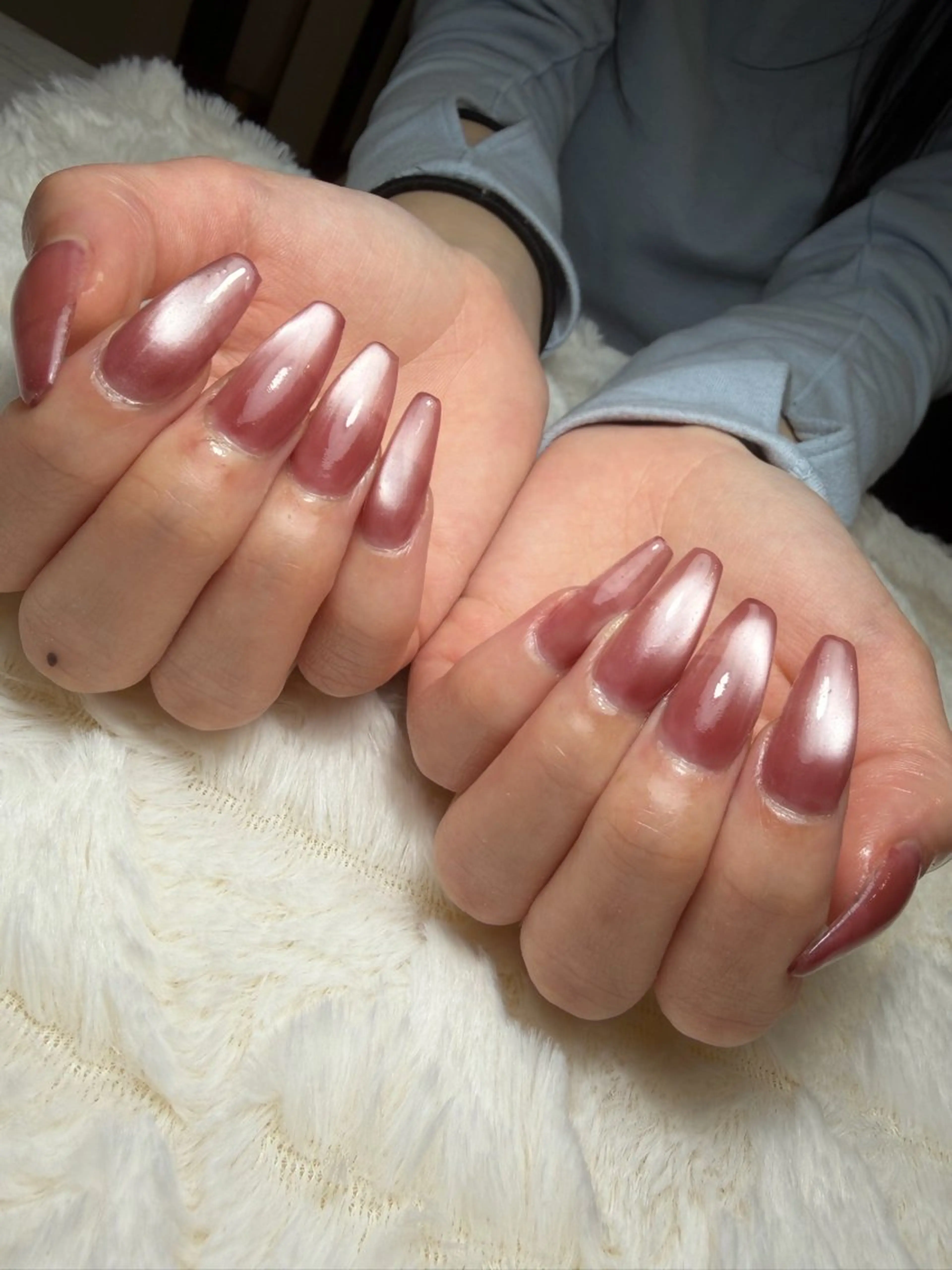 ネイル 長さ出し マグネットネイル マグネットワンカラー ワンカラーネイル Nail&Beauty PLUME.所属・plume. ayumiのネイルデザイン