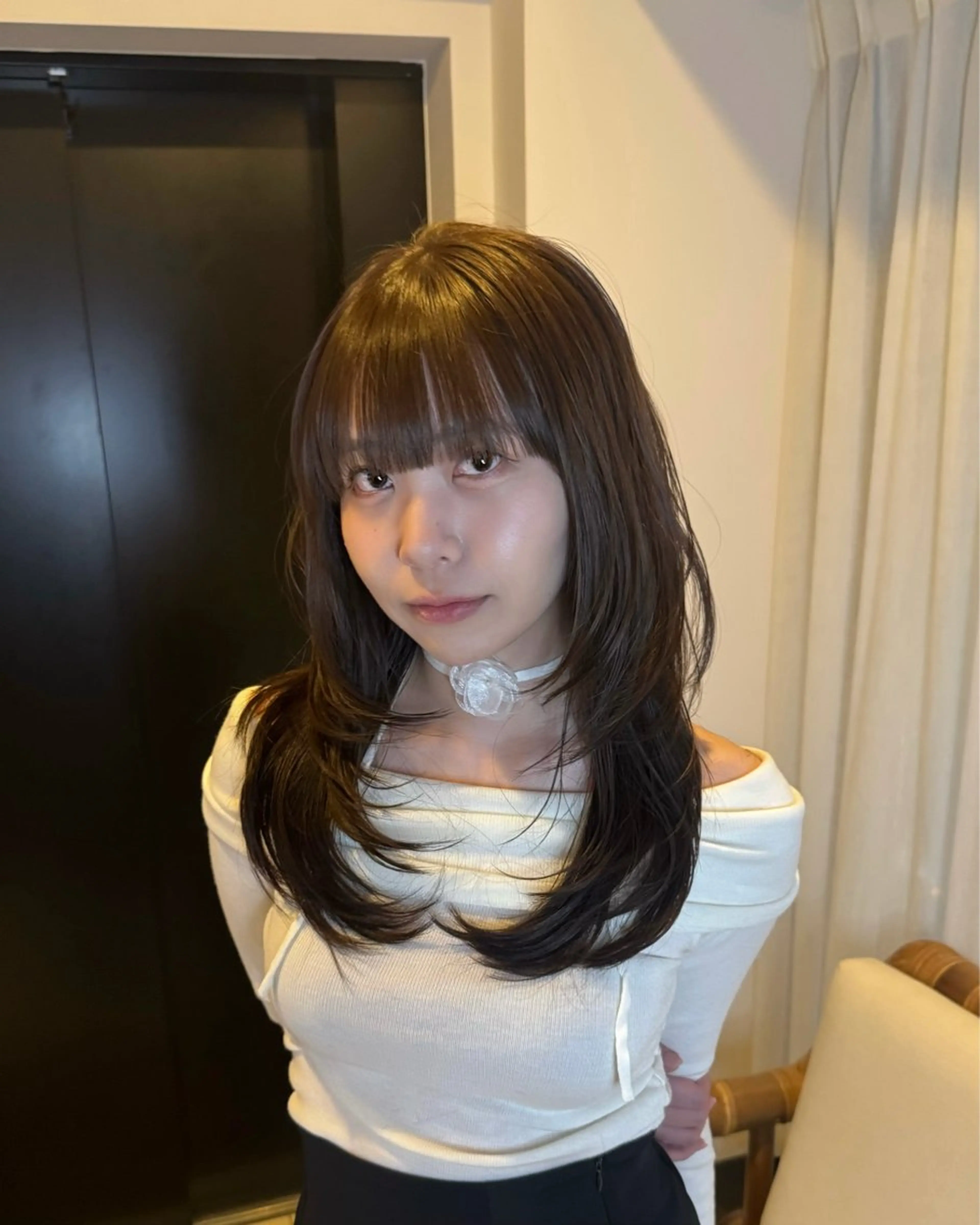 ロング カラー アッシュ アッシュブラウン ブラウンカラー ハッシュカット ハイレイヤー カット Bonheur銀座 /前田 栞九郎のヘアスタイル