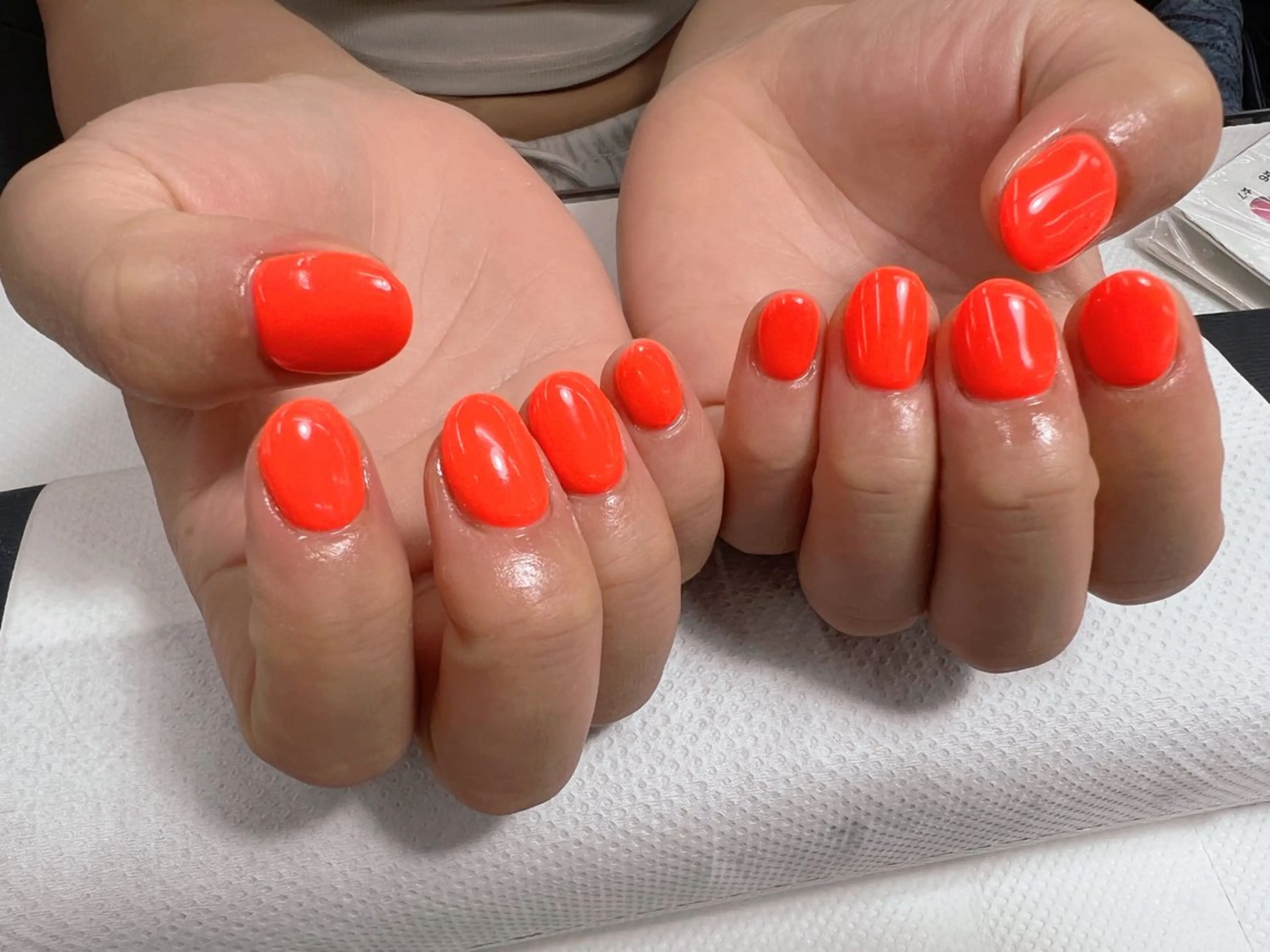 ネイル ワンカラーネイル オレンジ 【MAXKELLY】 Shiotaのネイルデザイン