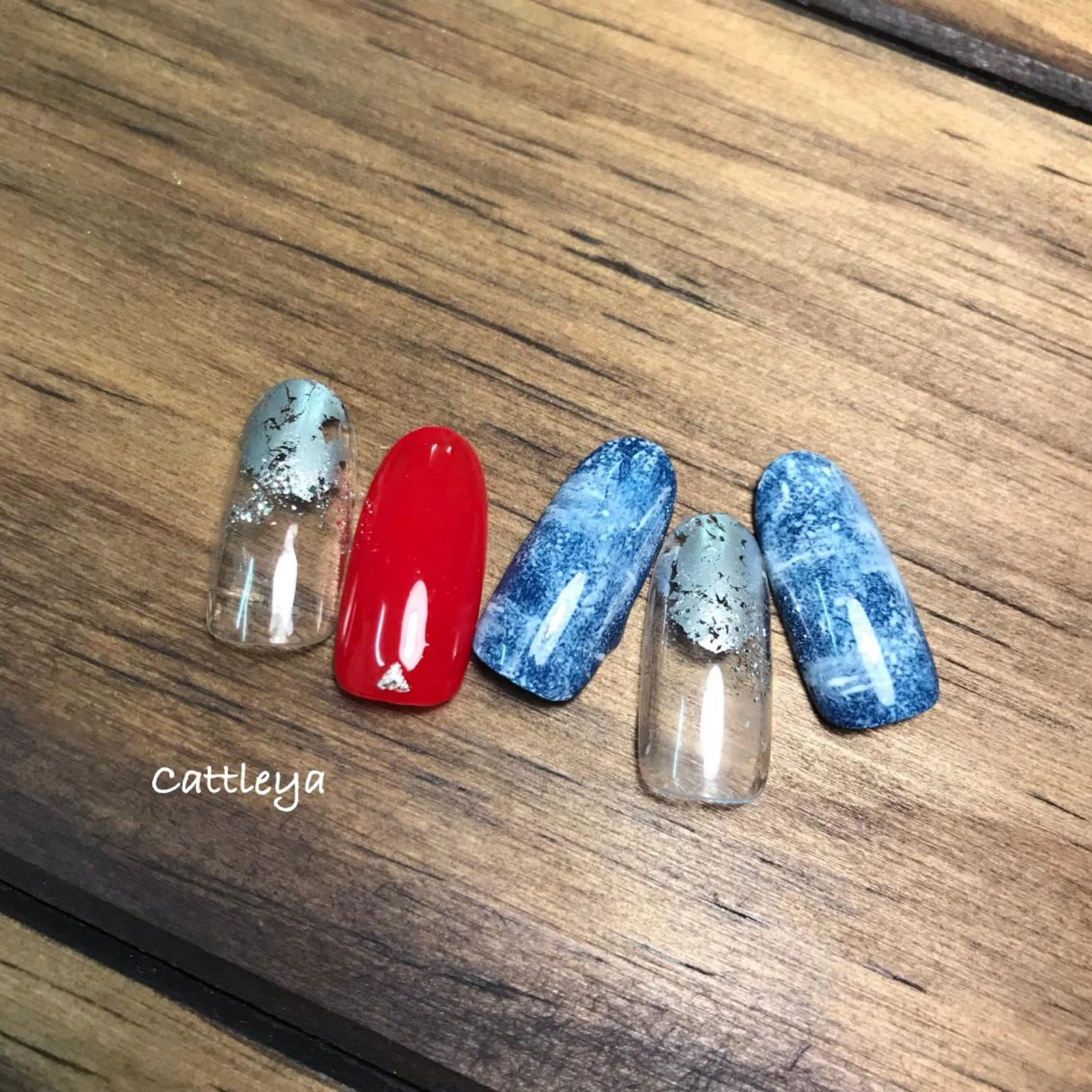 ネイル Cattleya meguのネイルデザイン