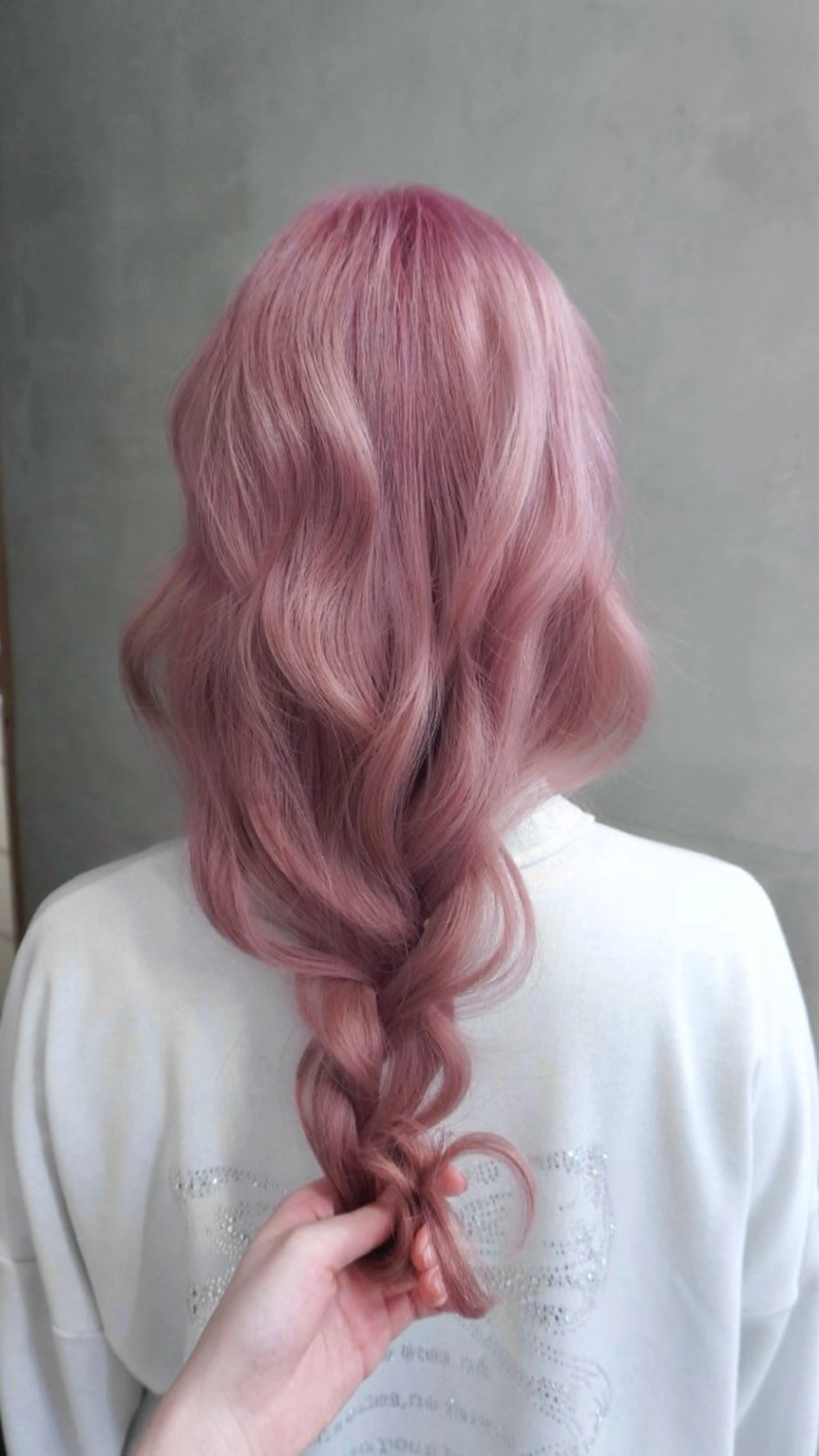 カラー ヘアカラー hinata/ ハイトーンカラー🪽のヘアスタイル