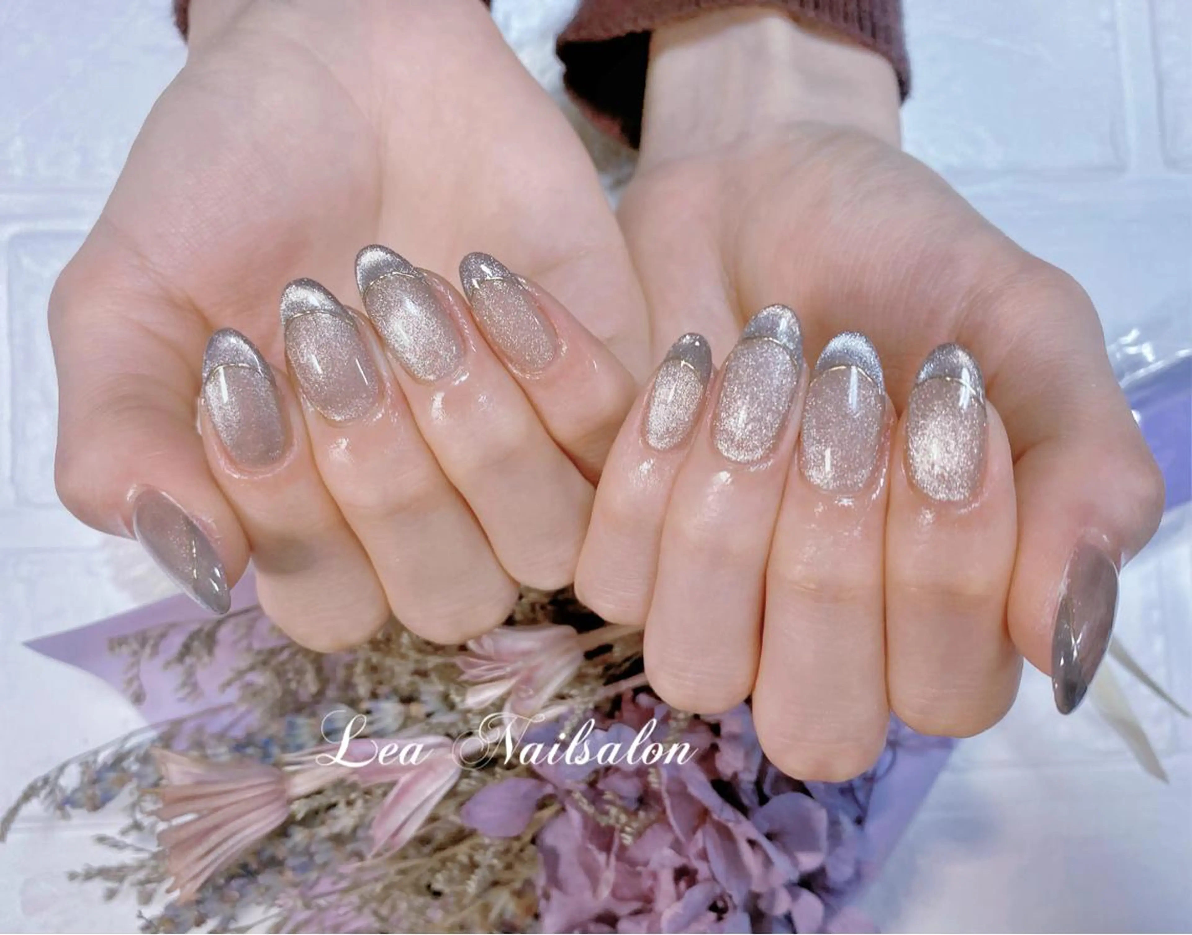 ミディアム カラー ネイル Lea NAILsalon所属・Le’a NailSalonのネイルデザイン