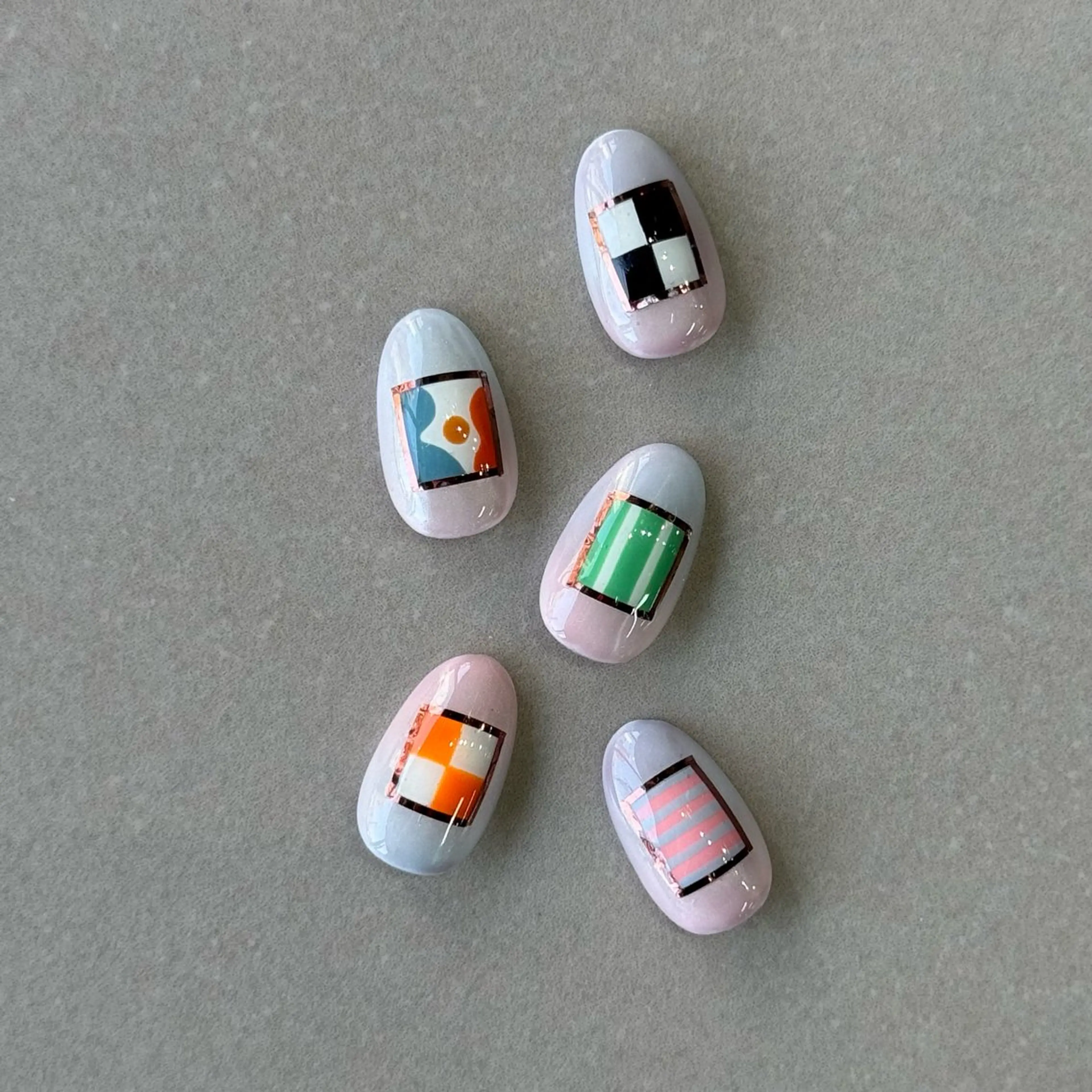 ネイル 持ち込み HARUKA ネイリスト福岡/薬院のネイルデザイン