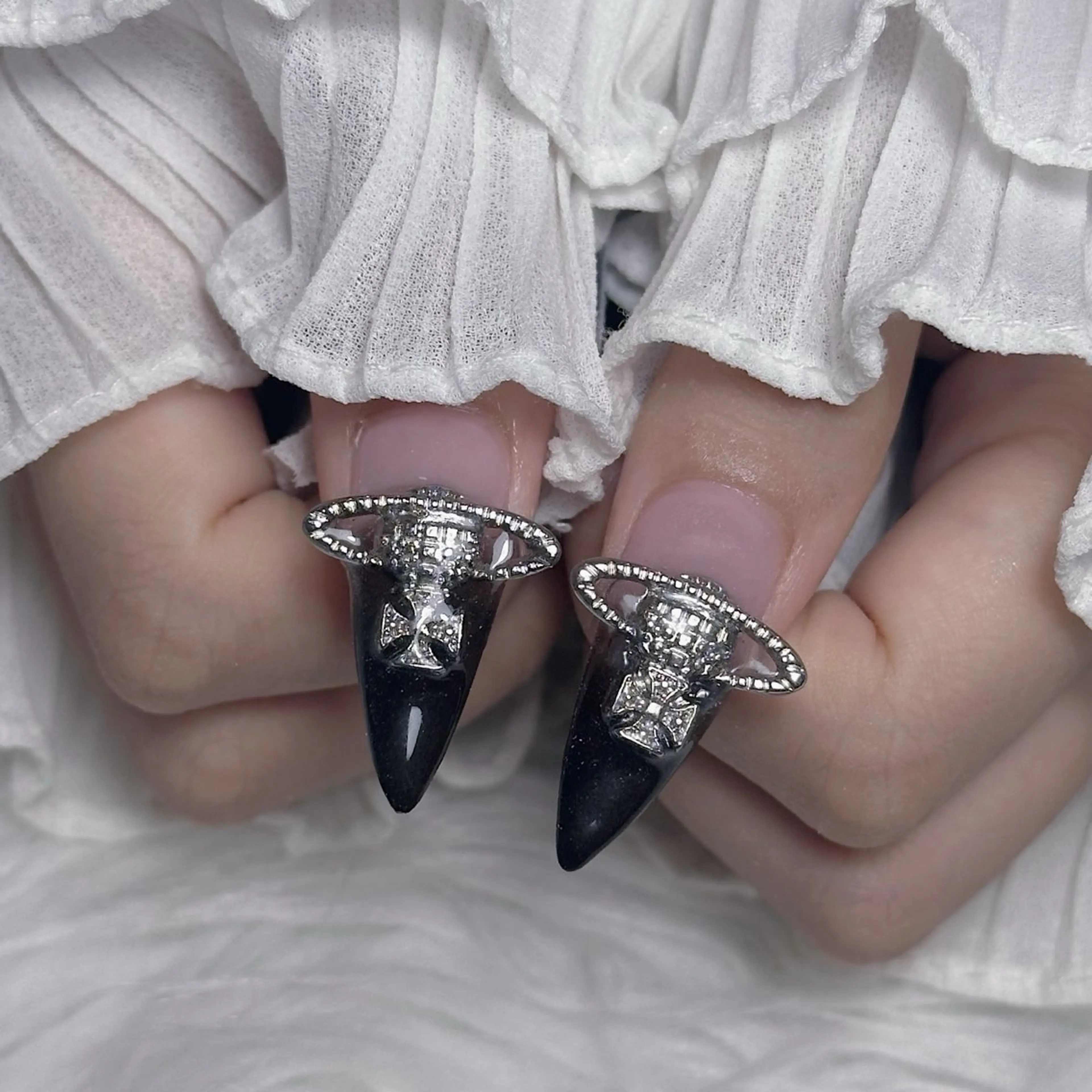 ネイル ハンドネイル Yun nail Jihoのネイルデザイン