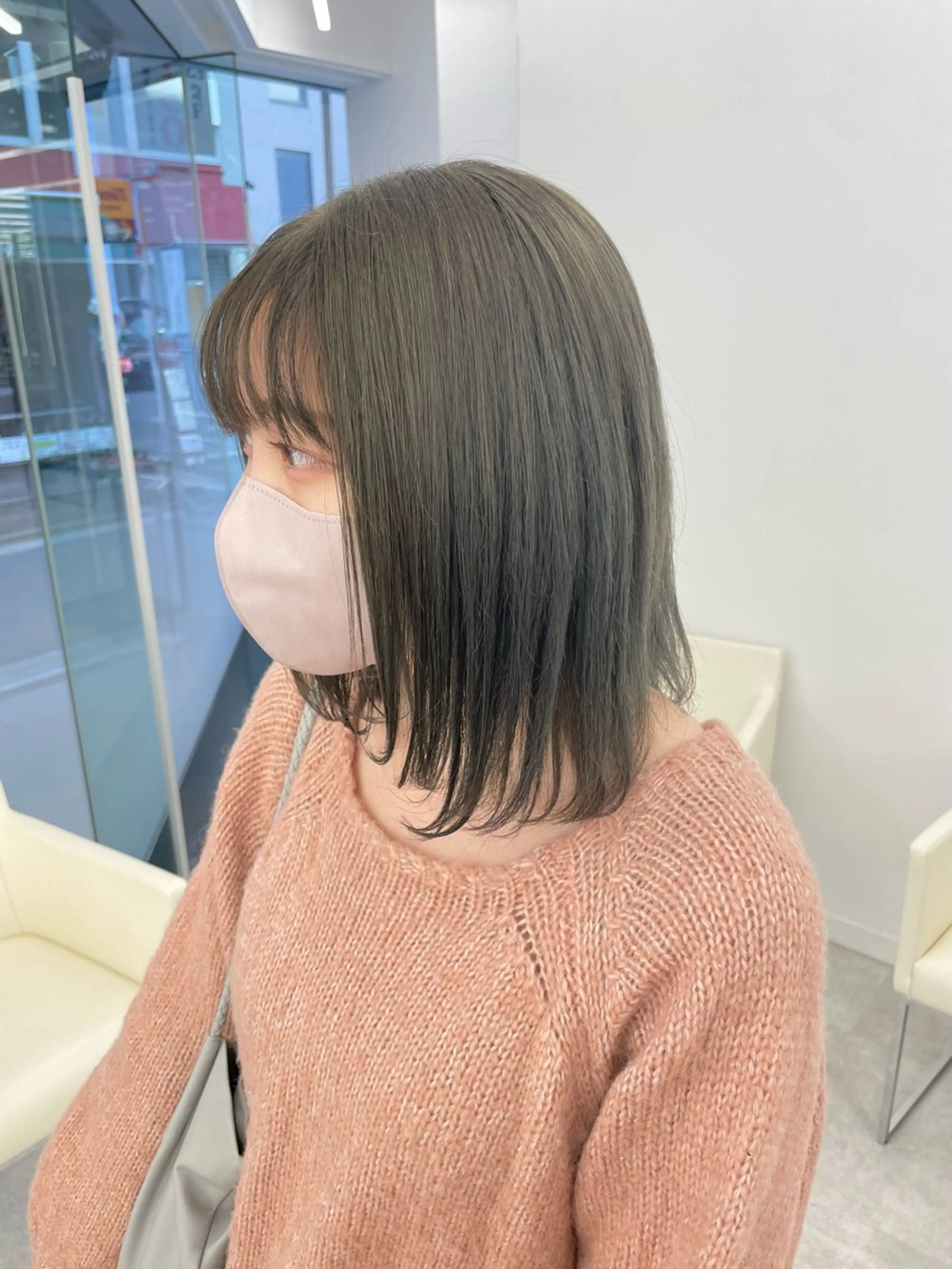 ミディアム カラー ヘアアレンジ ヘアカラー トリートメント 【Sweep】おじま のぞみのヘアスタイル