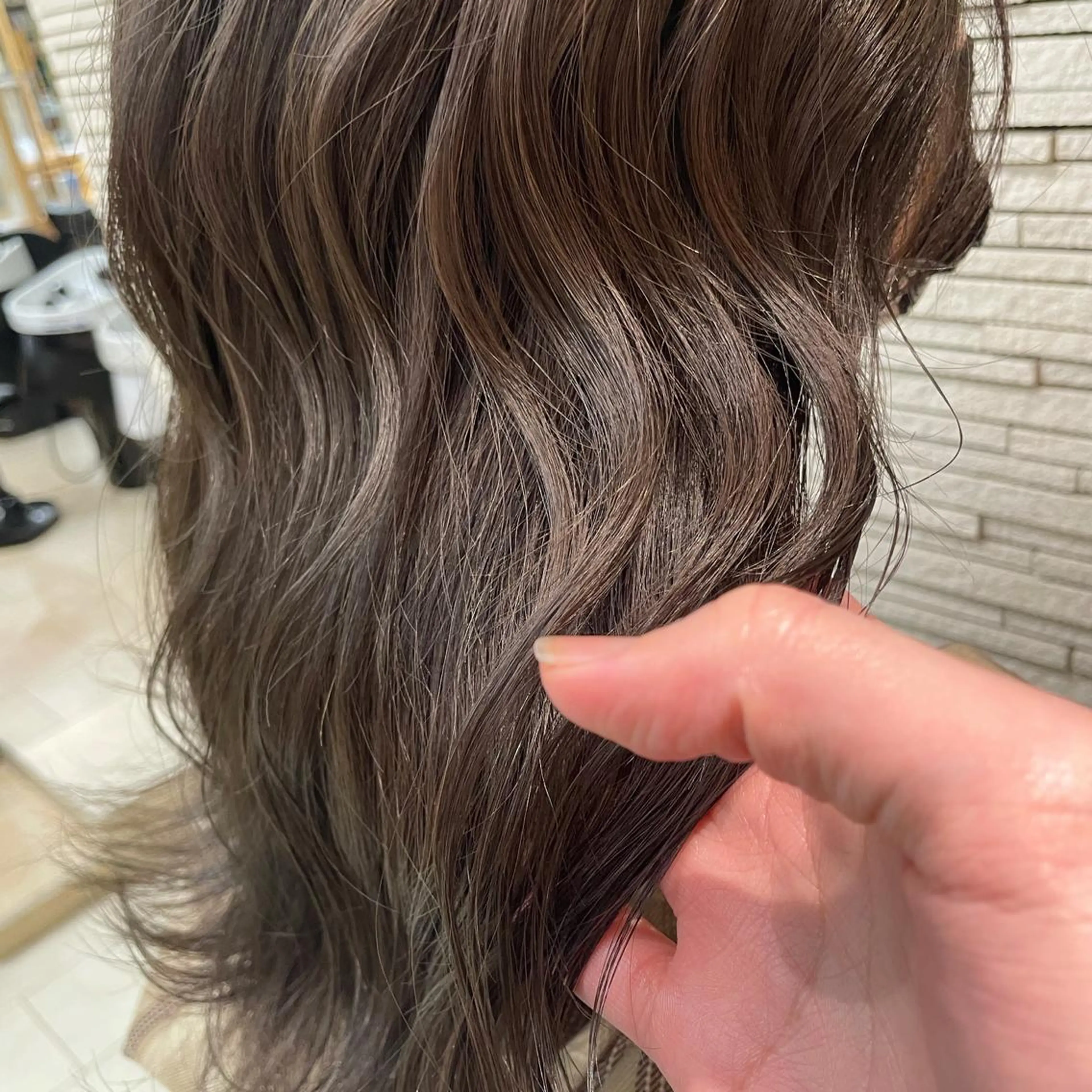 セミロング ヘアカラー トリートメント ♦️モテ髪創作者 SUGA♦️のヘアスタイル