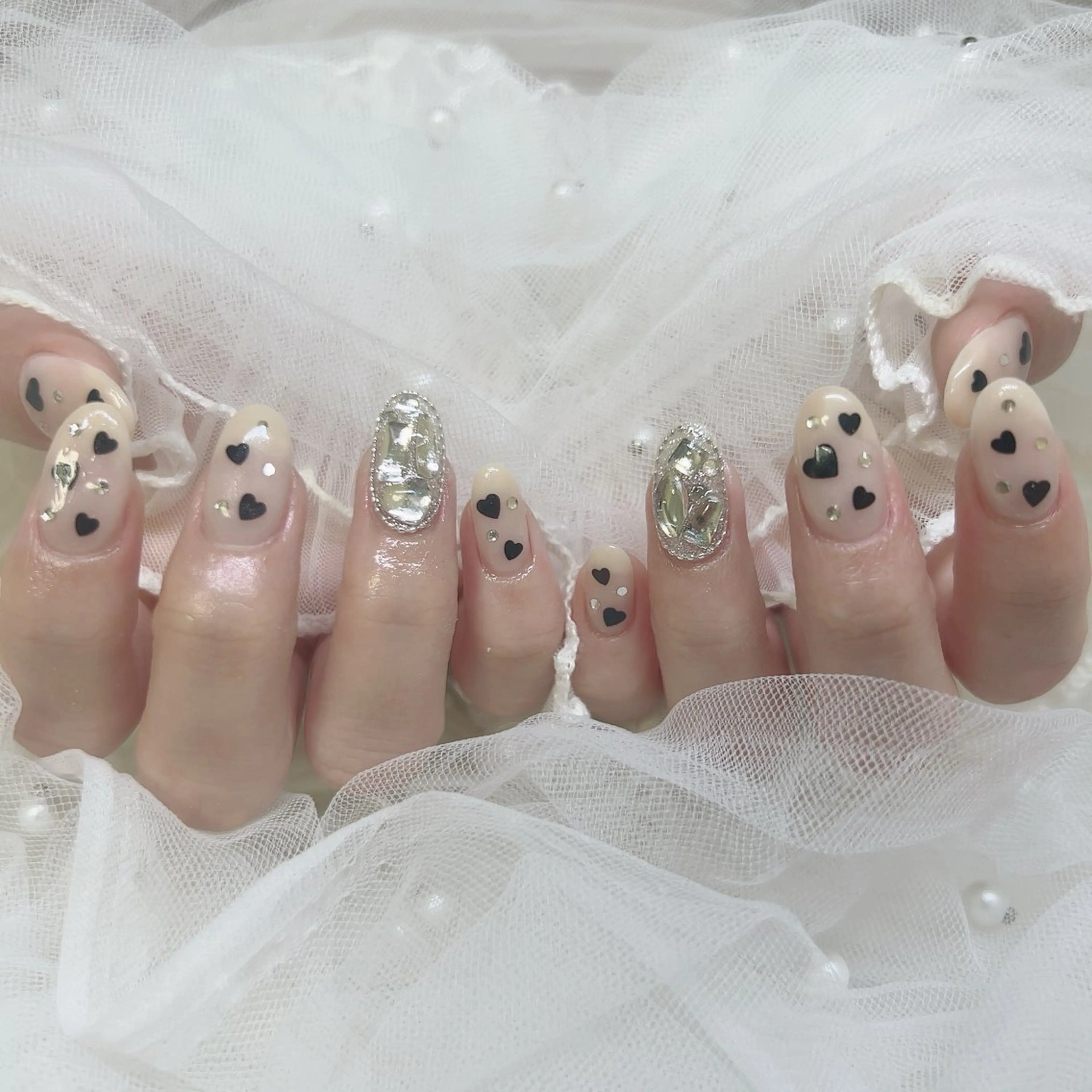 ネイル ゴン 🦋のネイルデザイン