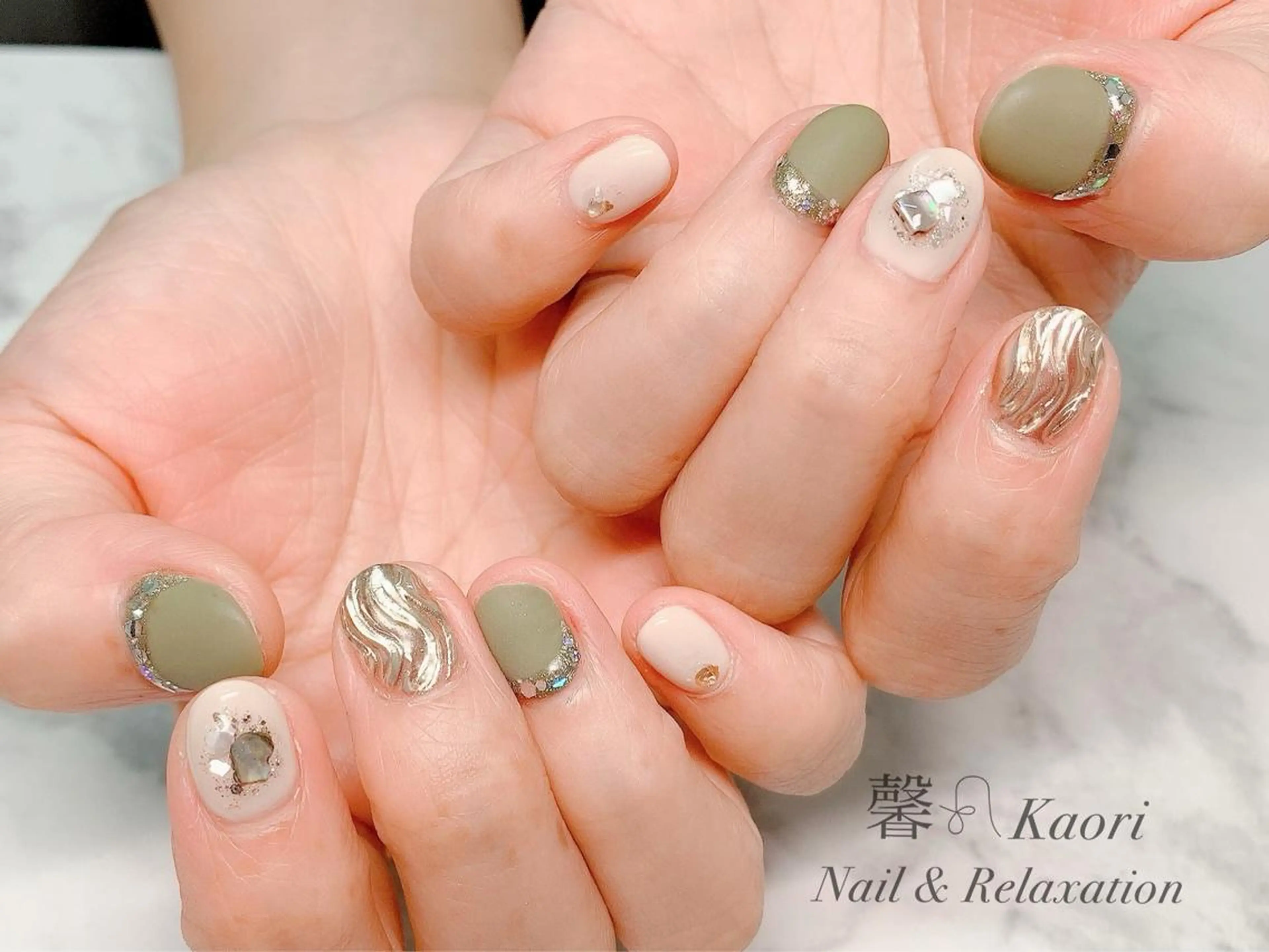 ネイル ﾌｨﾙｲﾝ専門ﾈｲﾙｻﾛﾝ彩 博多駅前店所属・ネイルサロン 彩 irodoriのネイルデザイン