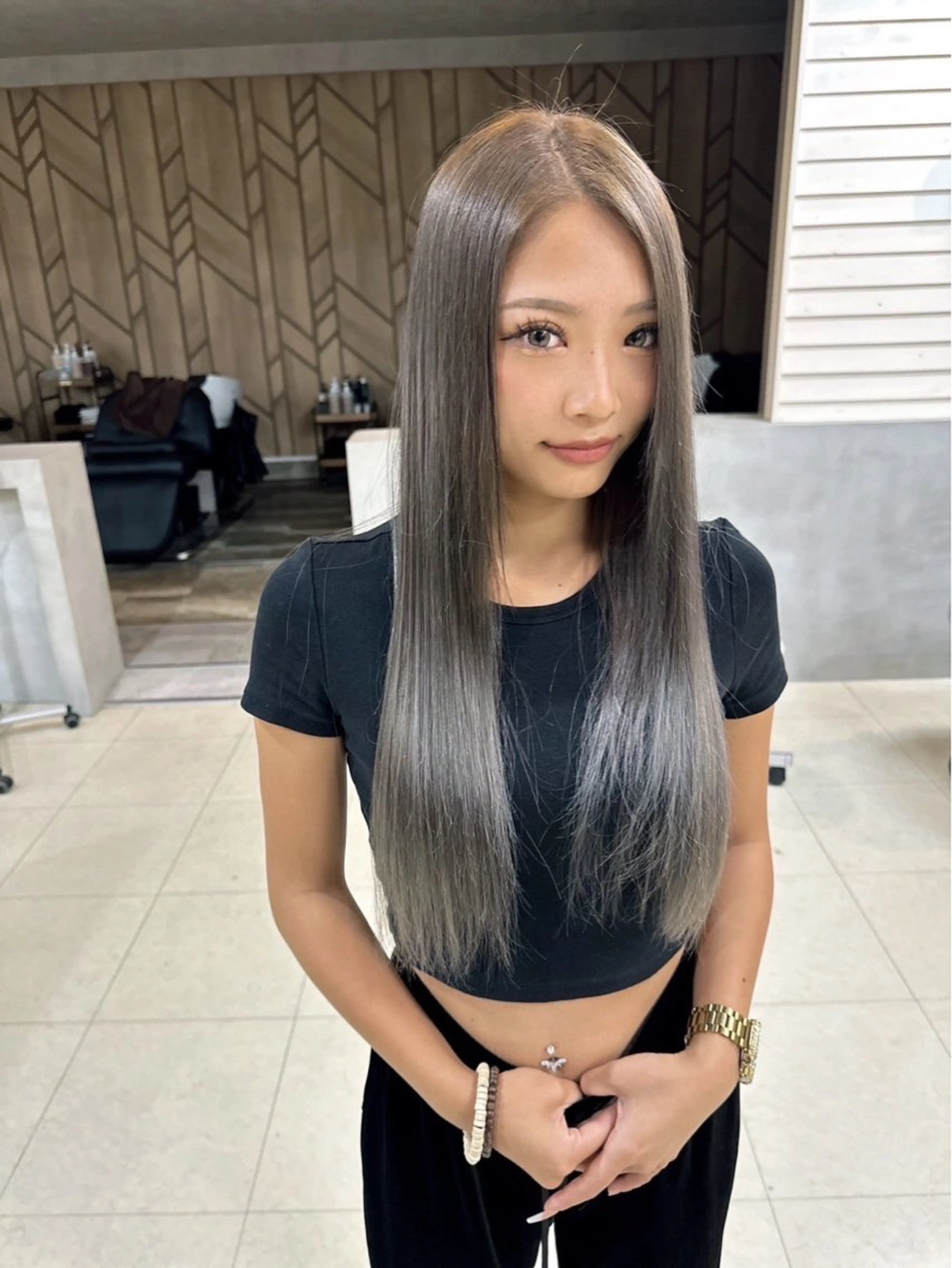 【モデル】👱🏻‍♀️🍒カット➕カラー(ブリーチ込み)➕トリートメント👱🏻‍♀️🍒の写真