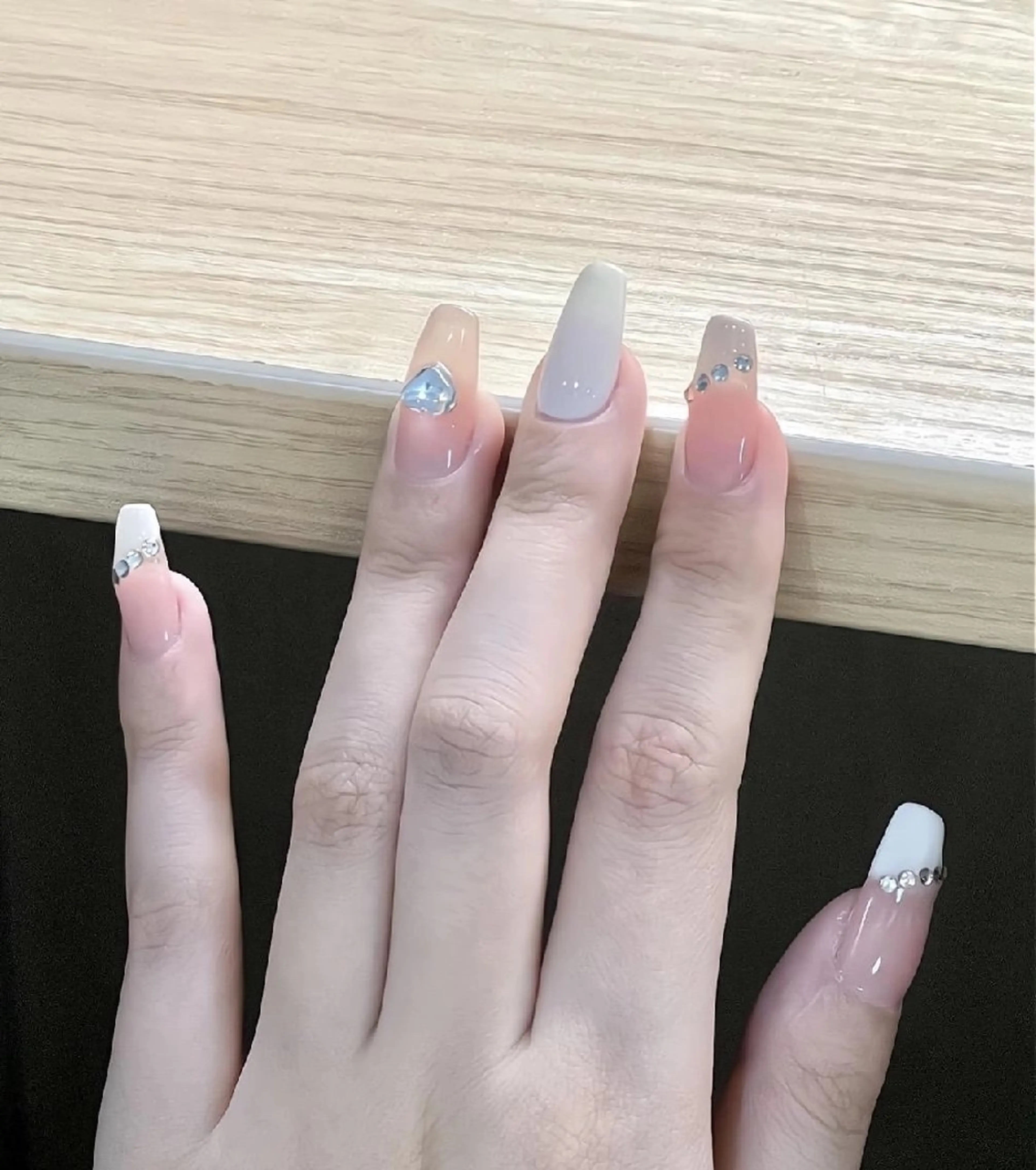 ネイル 清水 ユナのネイルデザイン