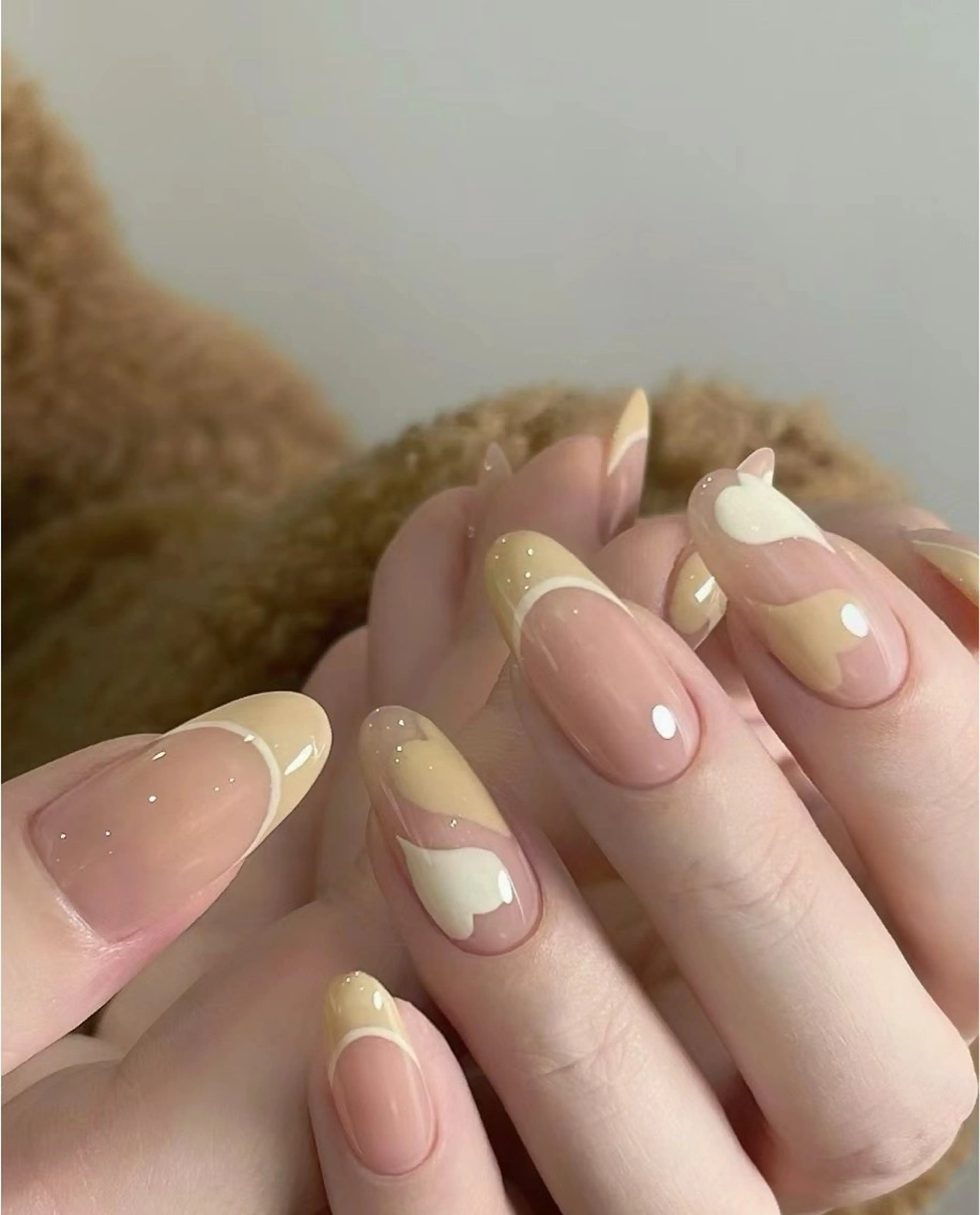 ネイル pink ladyサロン所属・べ にのネイルデザイン