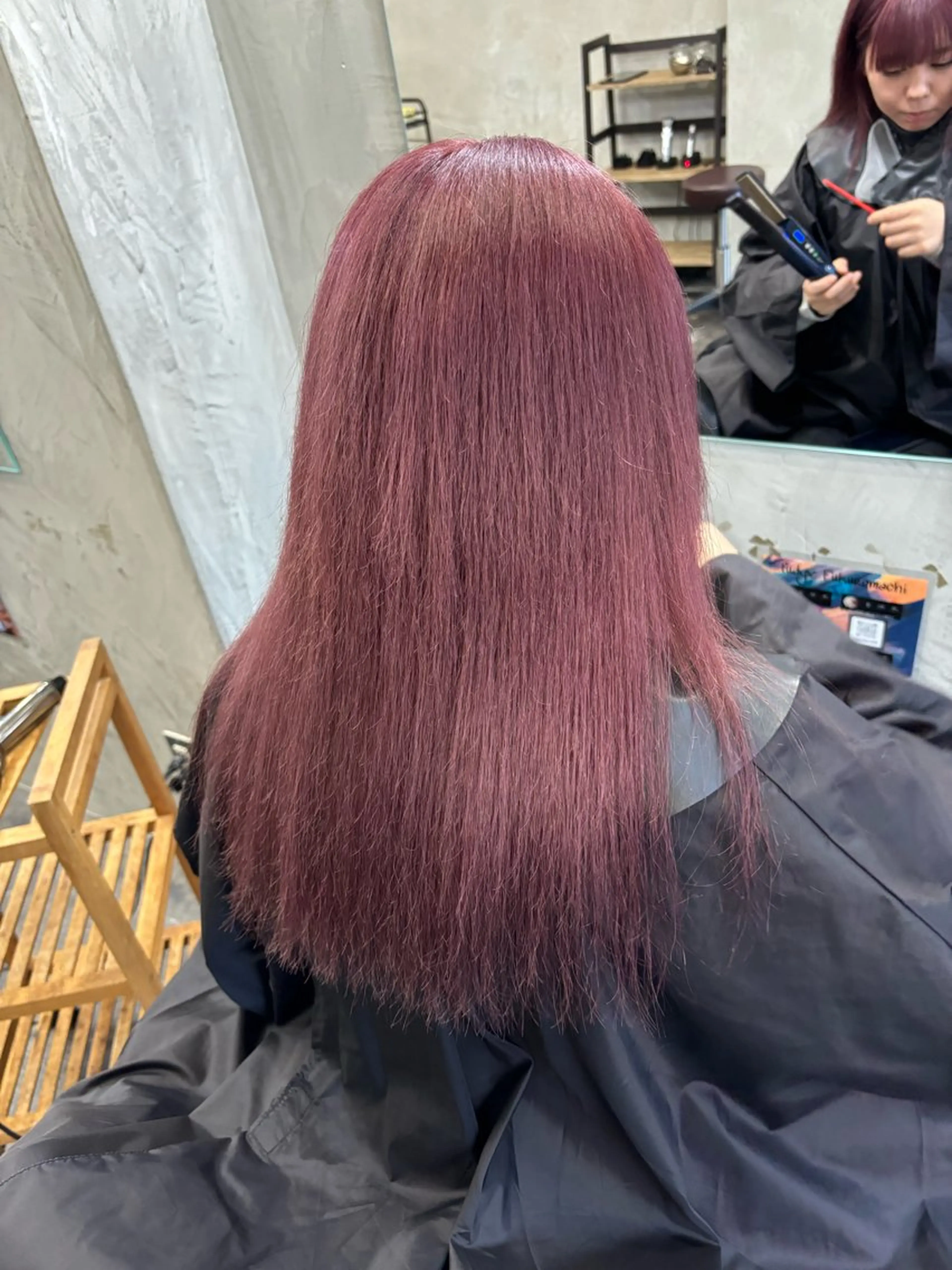 カラー ピンクカラー MaisonHALU 松浦光咲のヘアスタイル