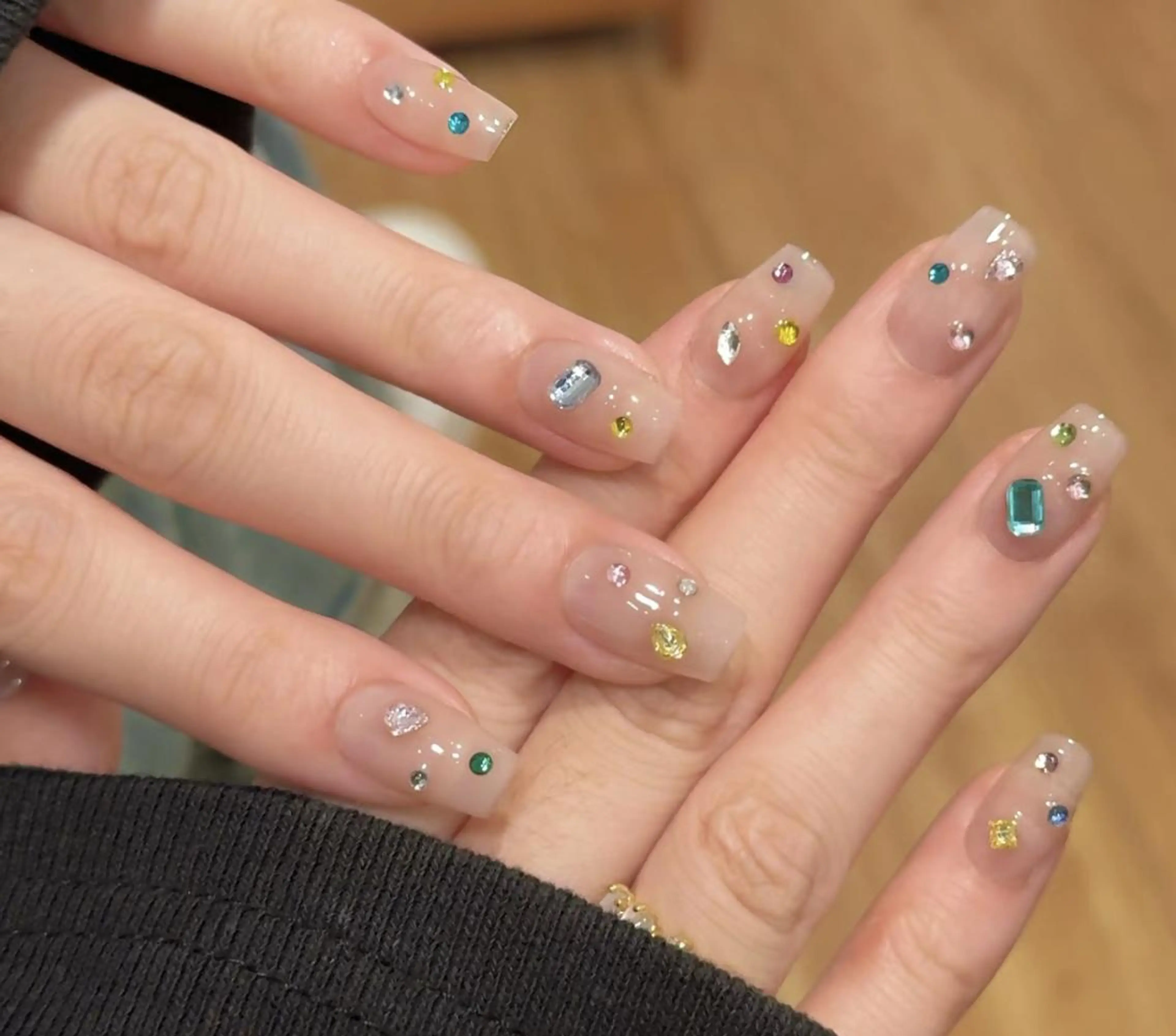 ネイル ハンドネイル 🎀 Ayaka_nailのネイルデザイン