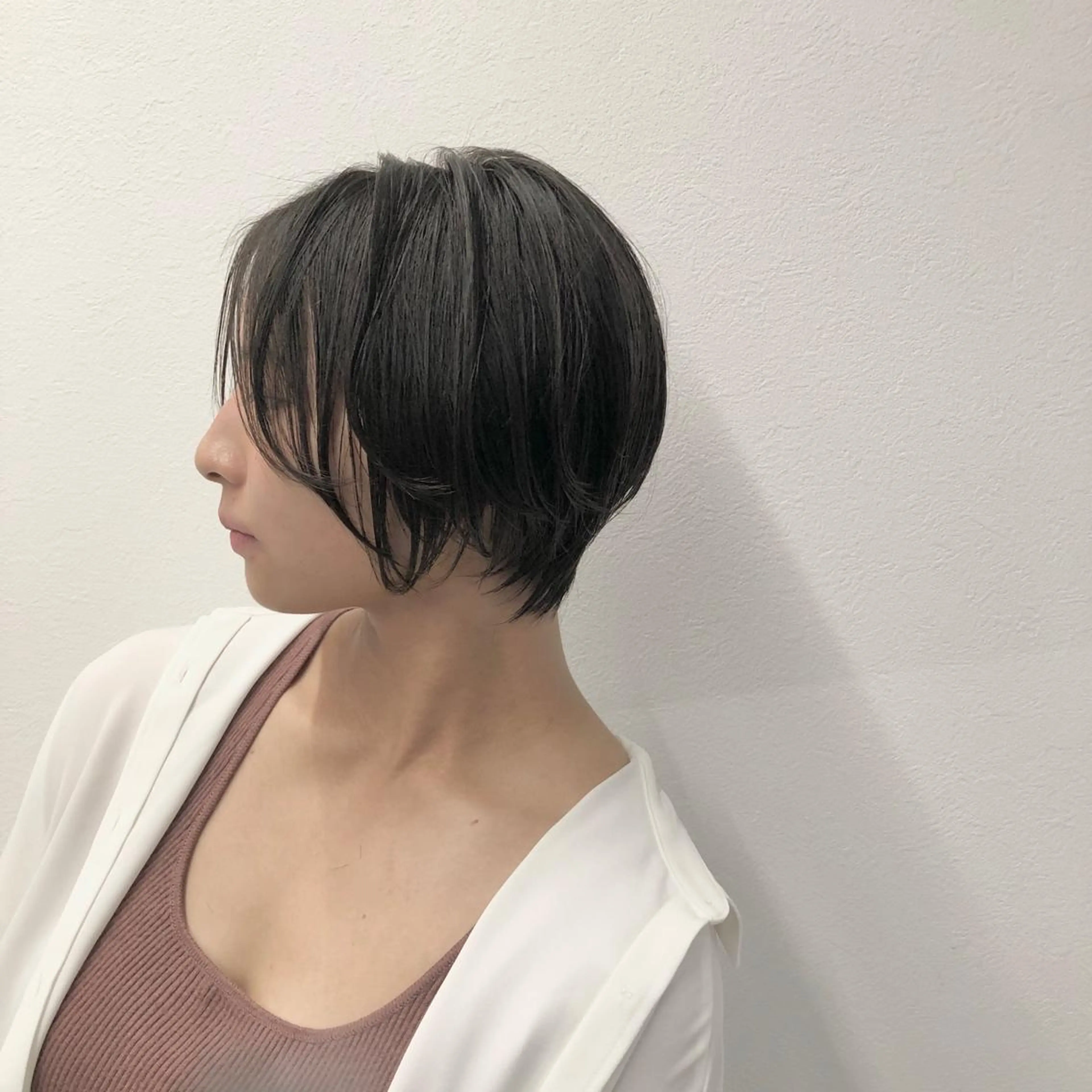 ショート ヘアアレンジ ショートボブ ハンサムショート ボブ 似合わせカット ショートヘア アンドウ ユウ/ レイヤーカット/韓国のヘアスタイル