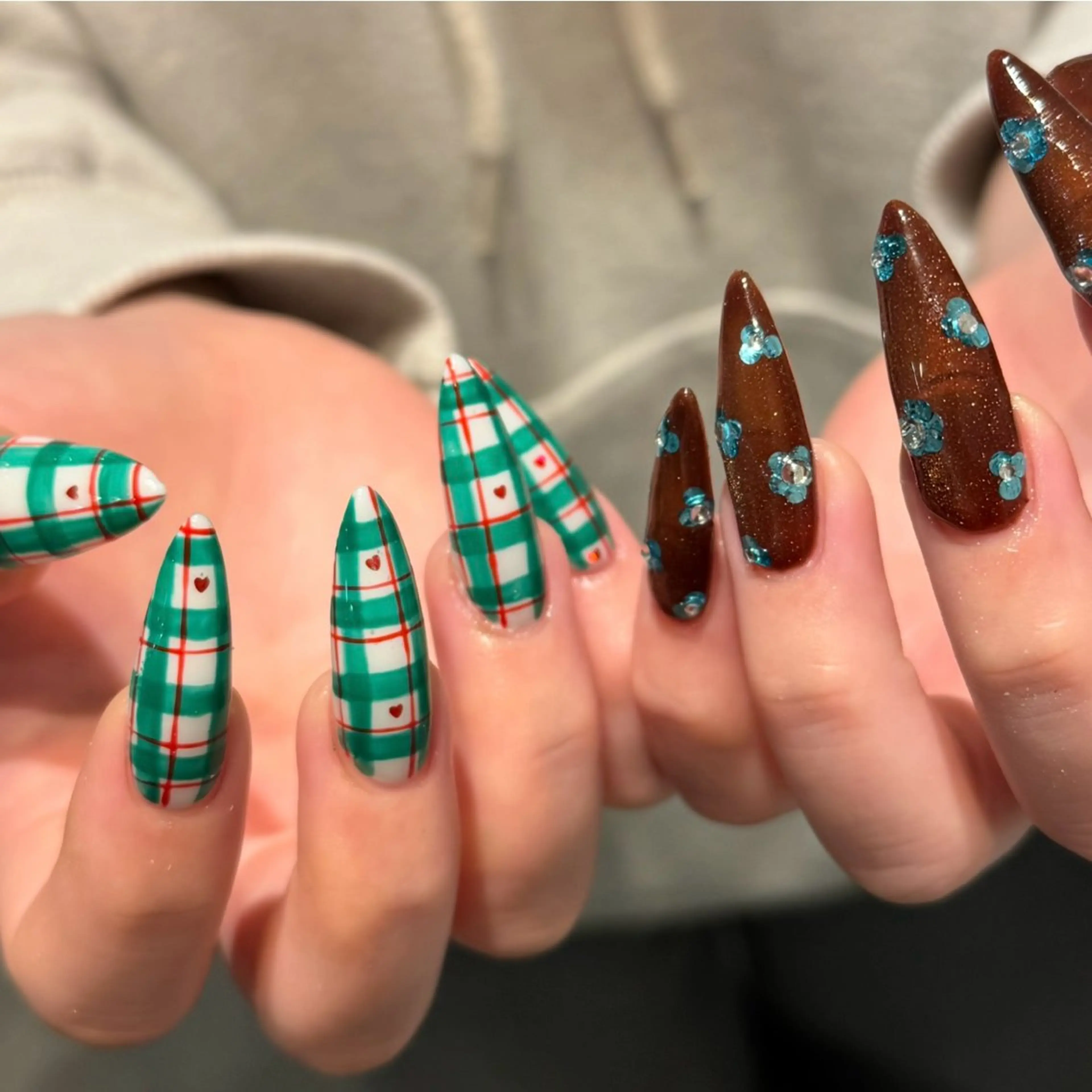 ネイル m kaori𓃟のネイルデザイン