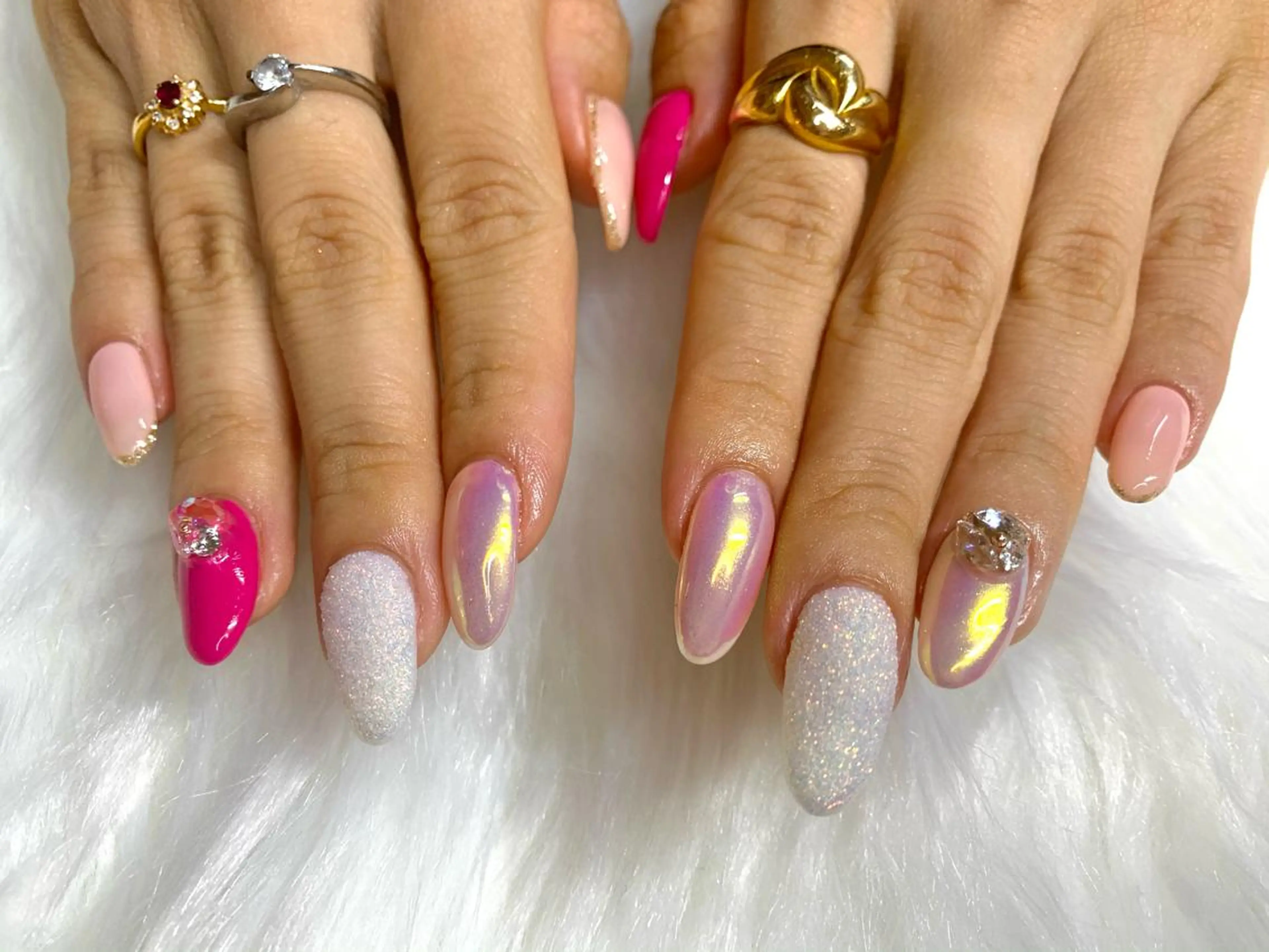 ネイル ミラーネイル ピンク 冬ネイル クリスマス aime 中崎町のネイルデザイン