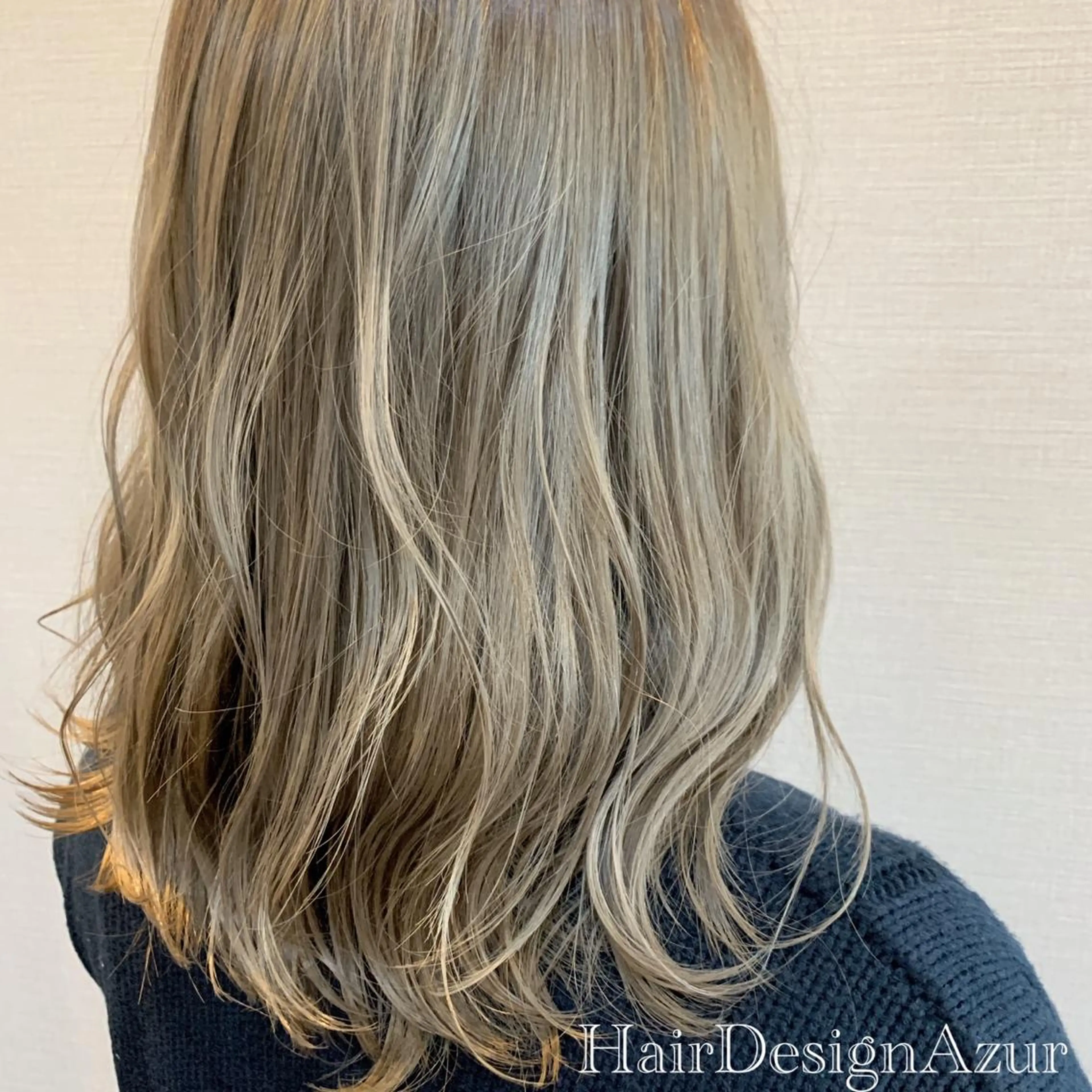 ミディアム カラー HairDesign Azurのヘアスタイル