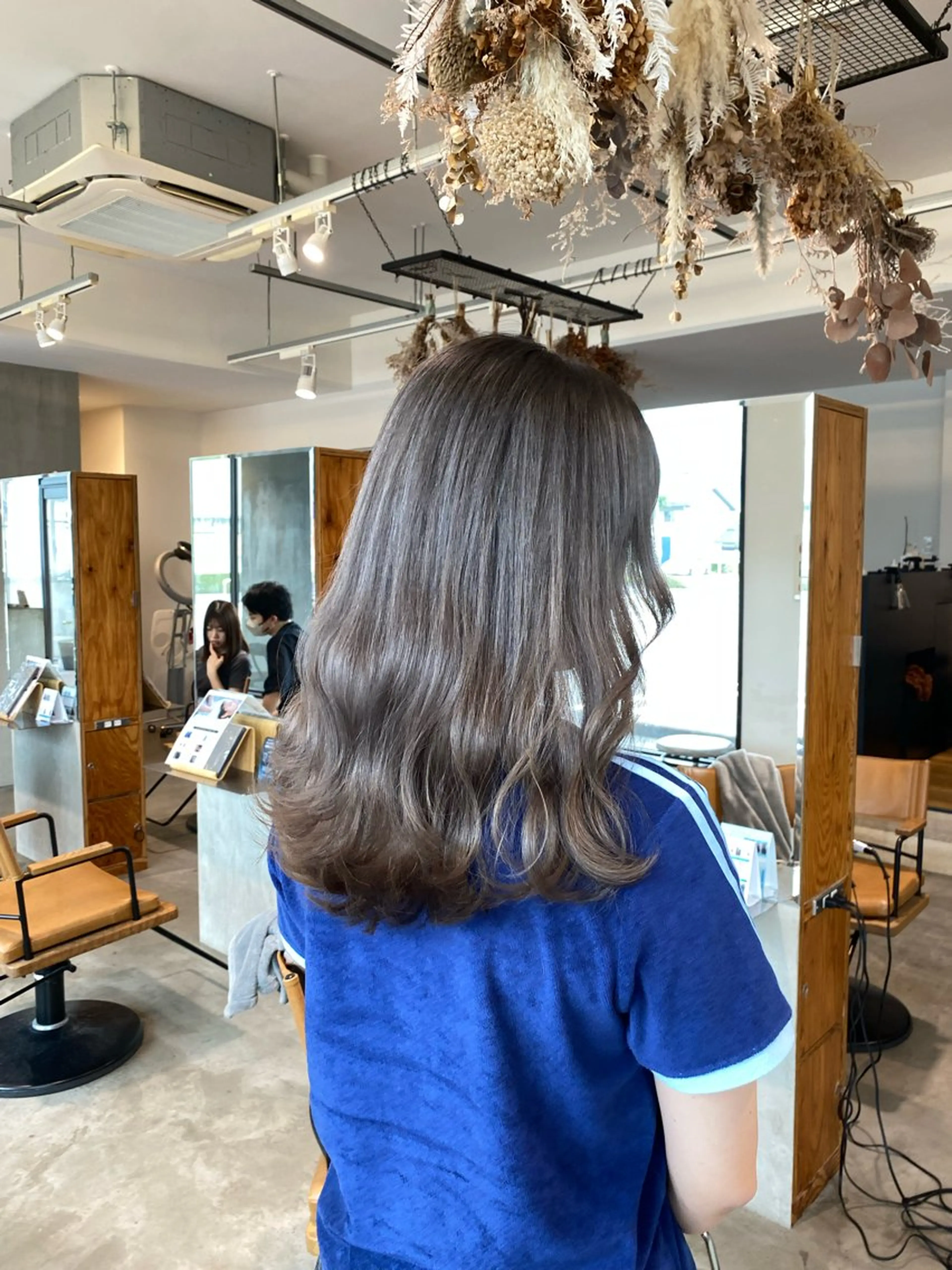 セミロング カラー ヘアカラー トリートメント 透明感カラー 天羅のヘアスタイル