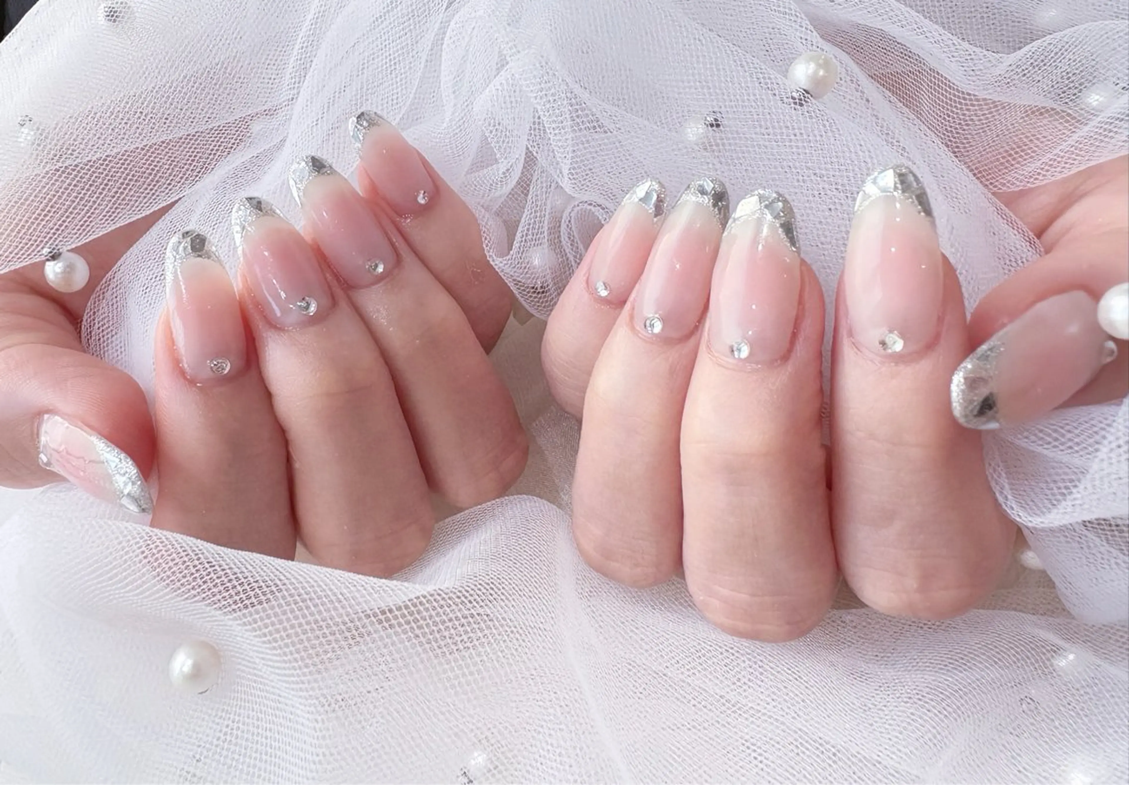 ネイル チークネイル フレンチネイル ガラスフレンチ Nail R🌷 AKARI恵比寿のネイルデザイン