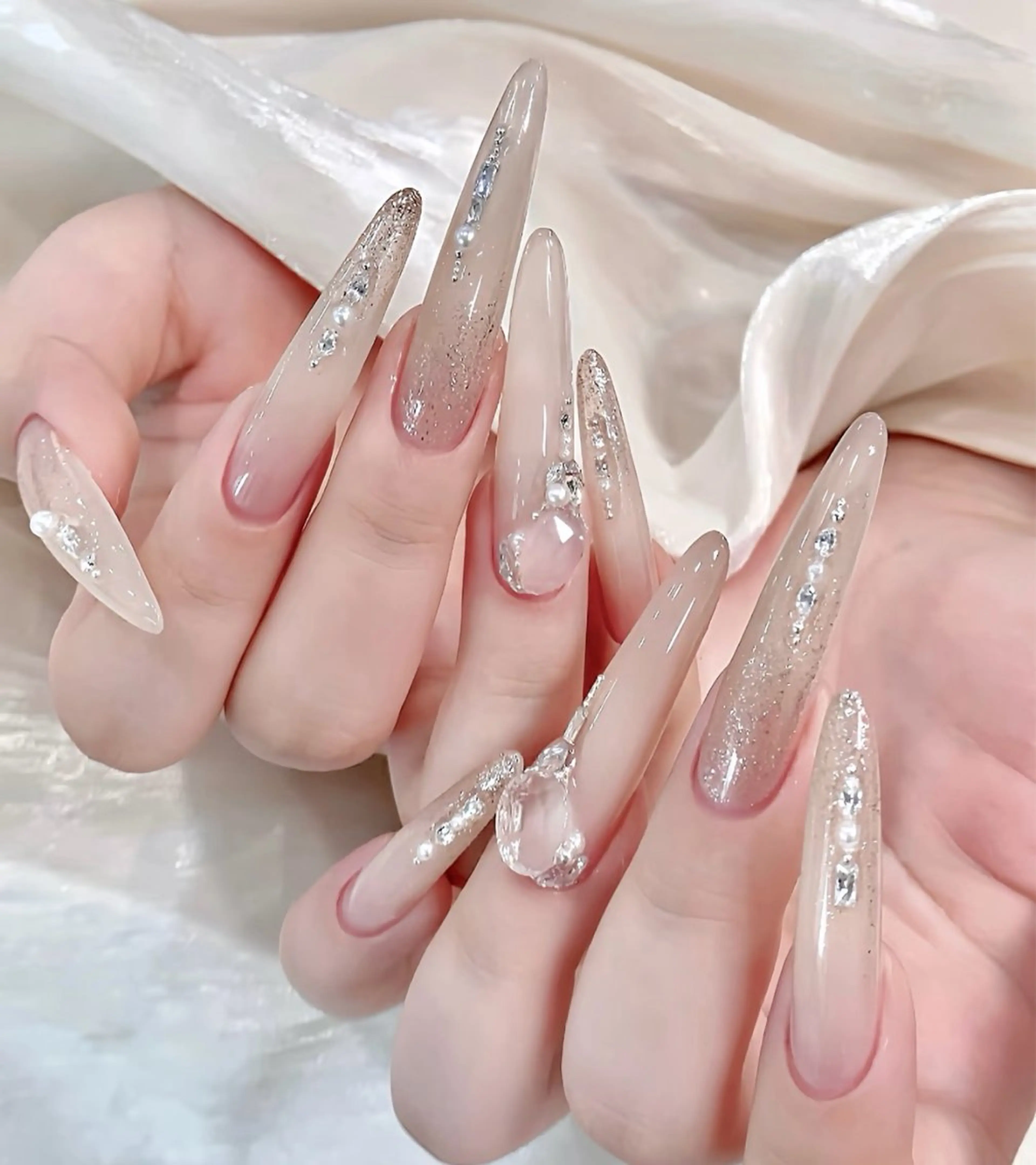 ネイル ハンドネイル D-BEAUTY Nailsalonのネイルデザイン