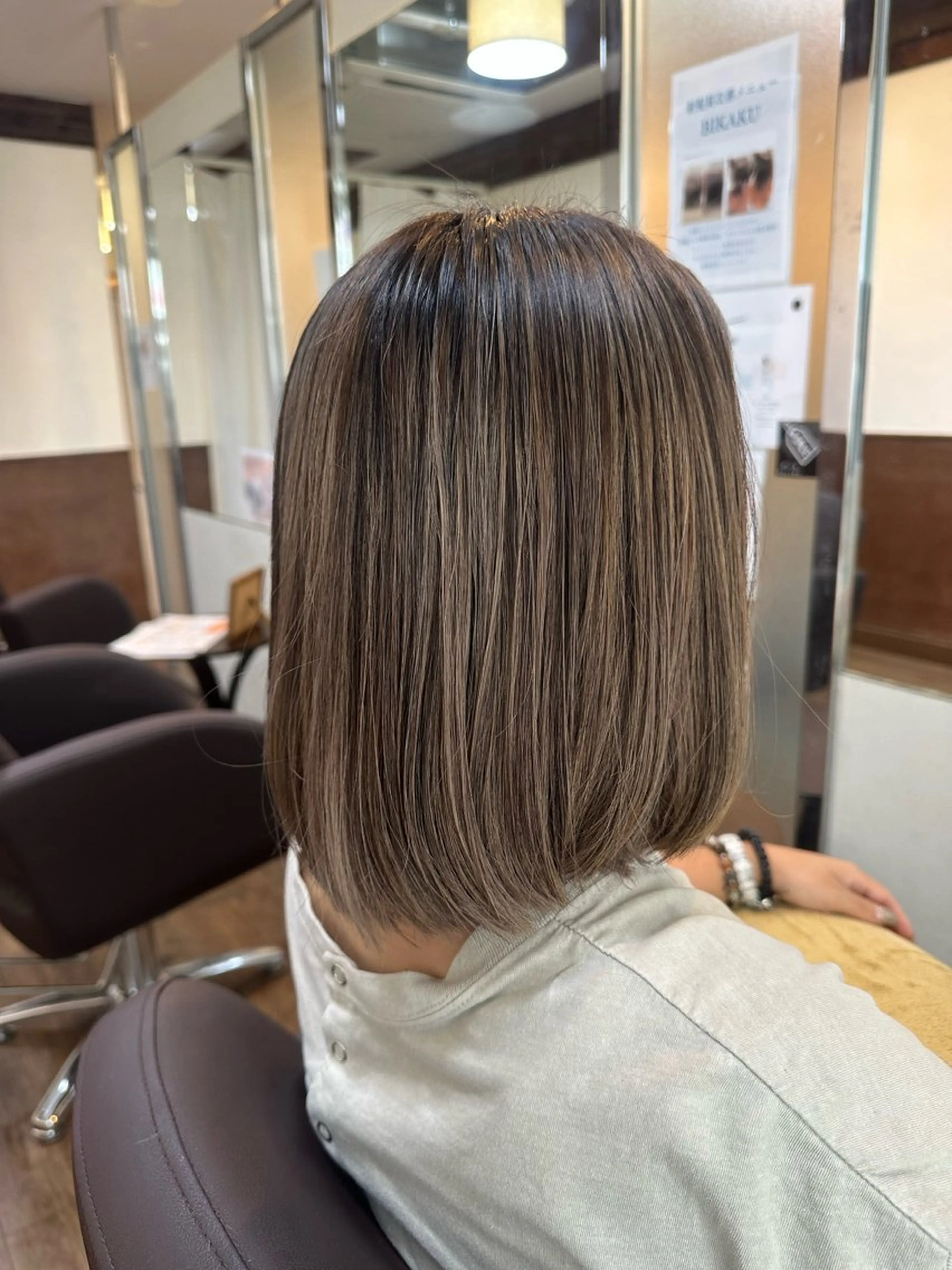 カラー バレイヤージュ ハイライトカラー 溝口 和弘のヘアスタイル