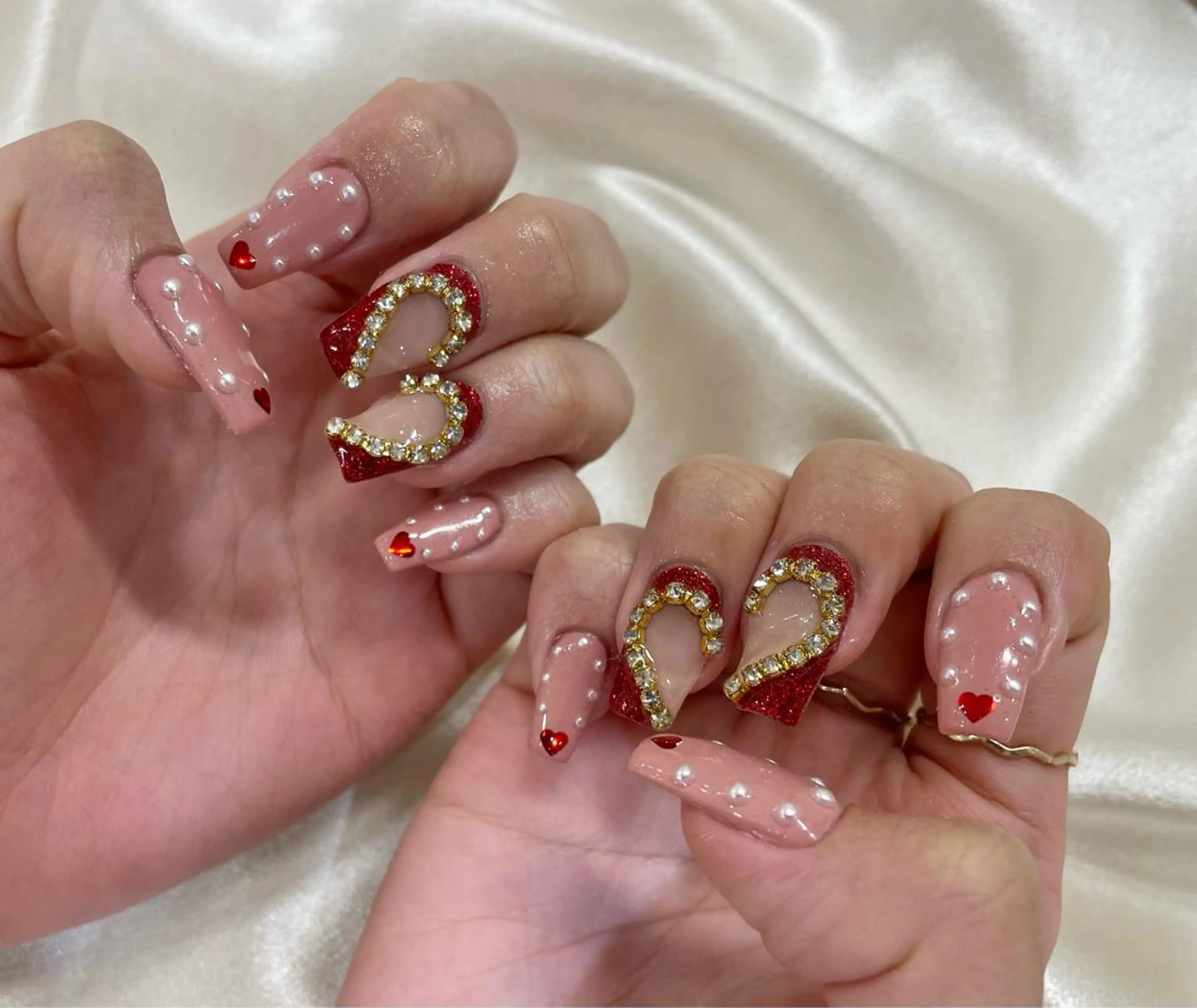 ネイル Ellenail恵比寿店所属・Shion / エルネイル恵比寿のネイルデザイン