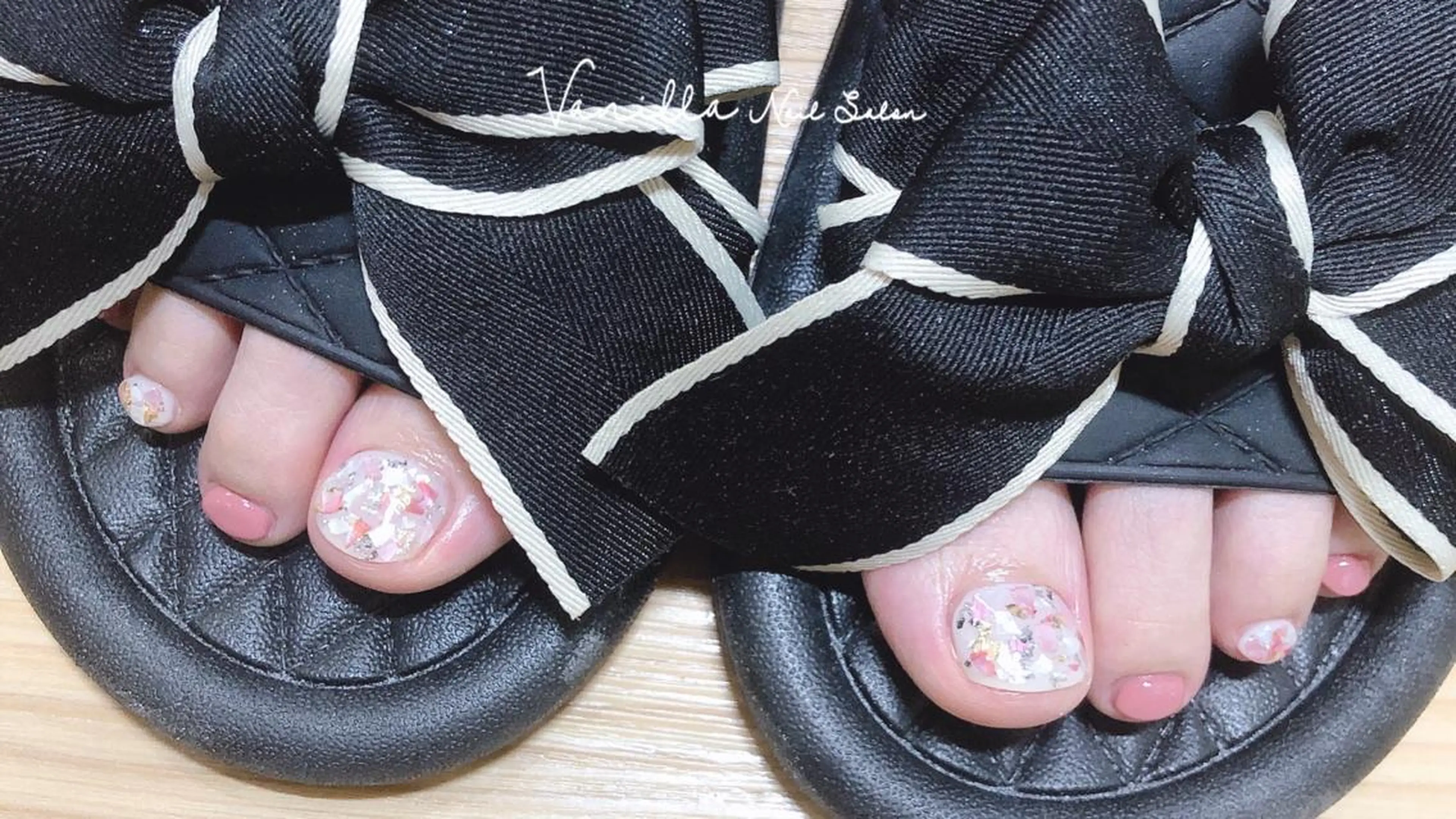 ネイル Vanilla ネイルサロン　西川口のネイルデザイン