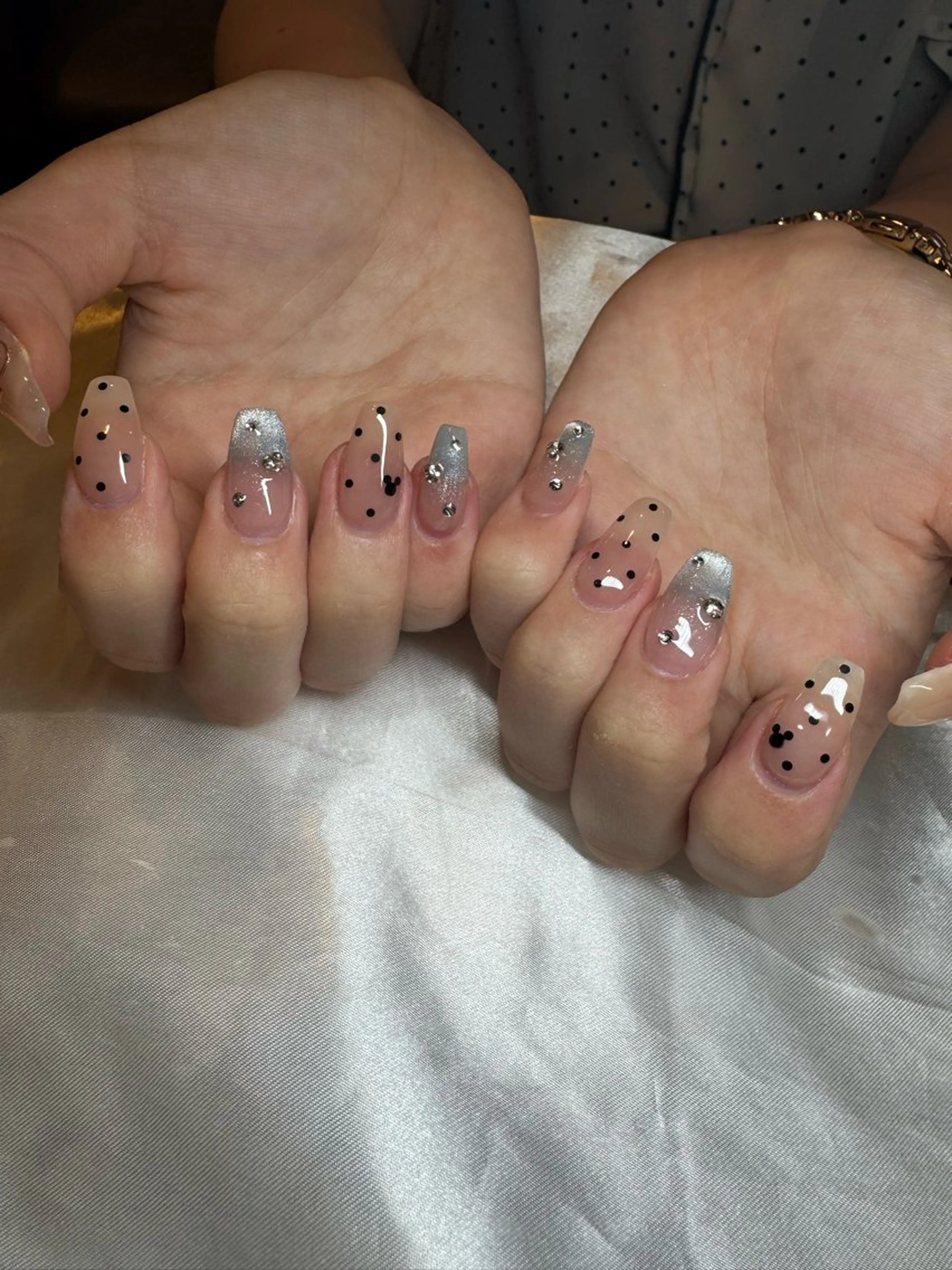 ネイル ハンドネイル 濱岡 咲のネイルデザイン