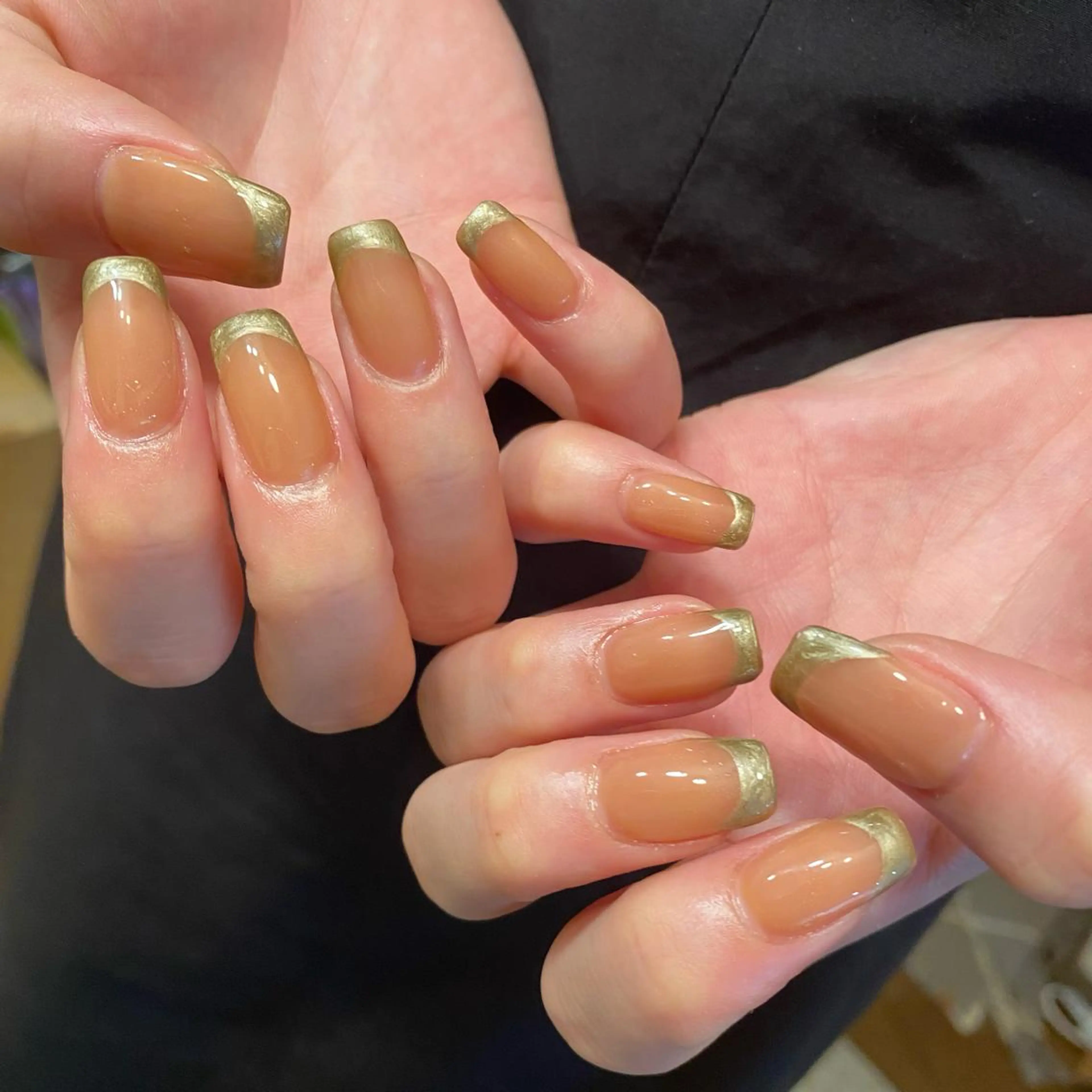 ネイル ハンドネイル Amber21.所属・Nagahama Akariのネイルデザイン