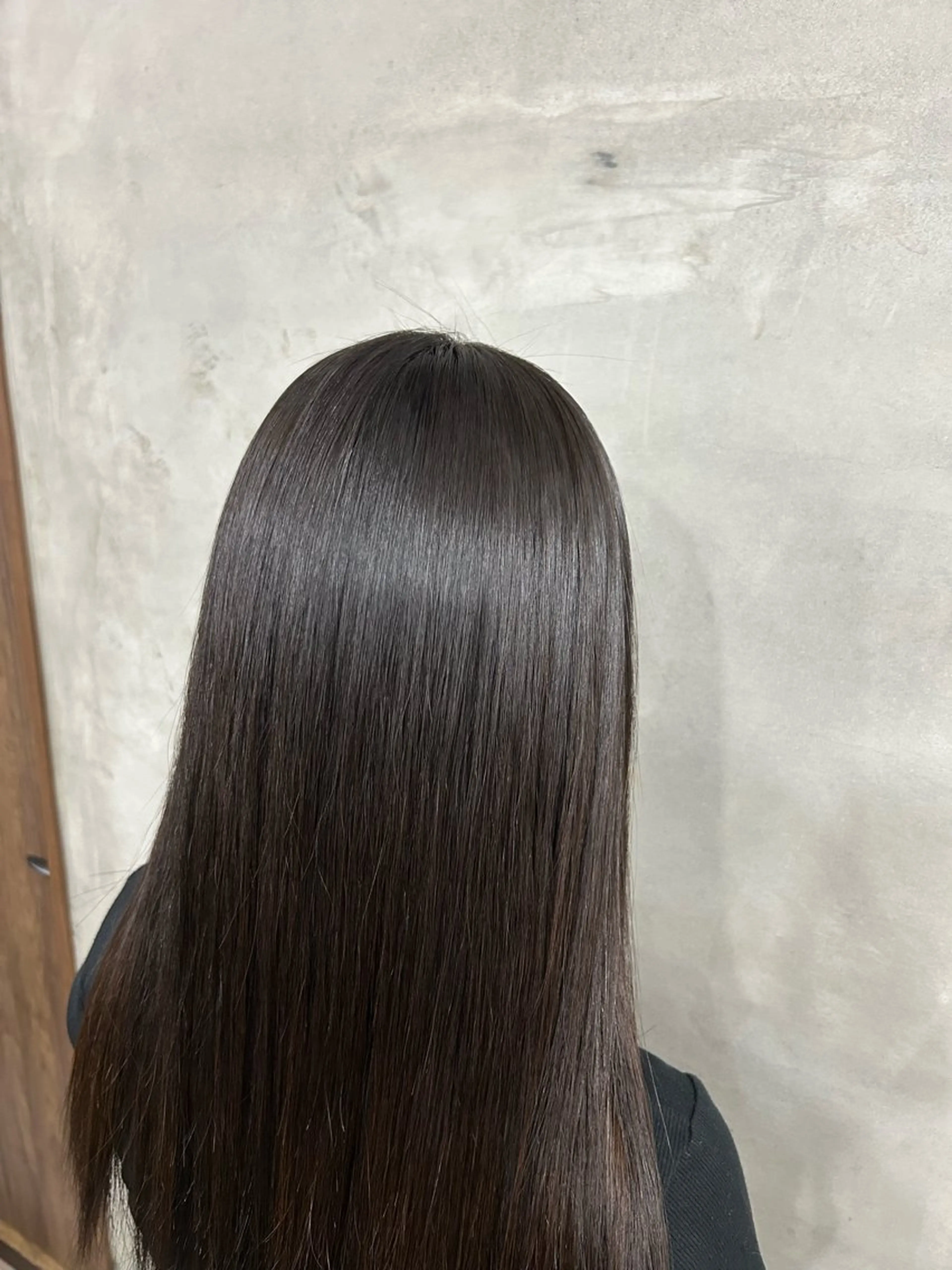 ロング 縮毛矯正 トリートメント 🌟髪質改善と艶 ✨相場つかさのヘアスタイル