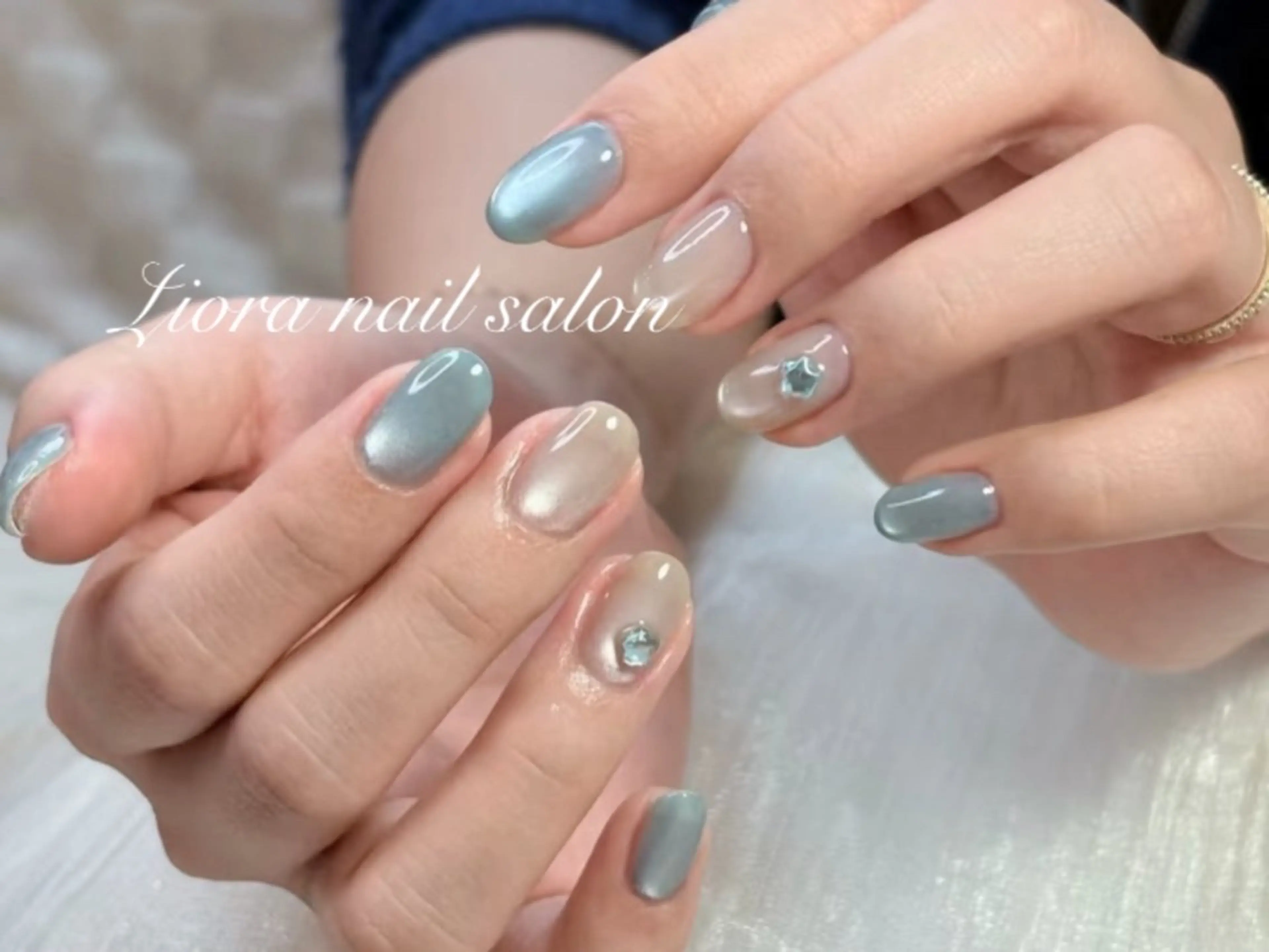 ネイル アートネイル フレンチネイル ジェルネイル ガーリー グラデーション ハンドネイル Liora nail 1のネイルデザイン