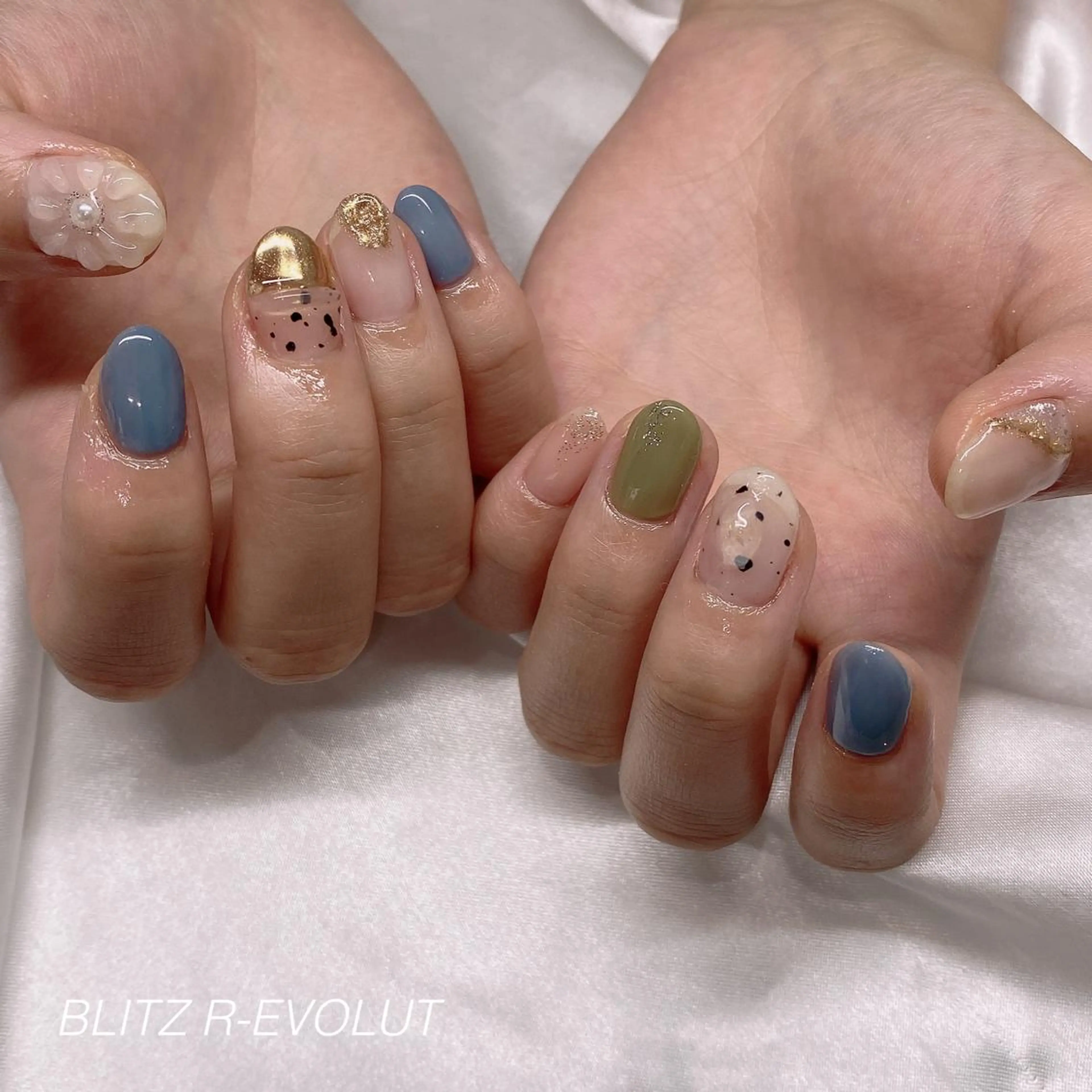 ネイル ☁️BLITZ 🎀笠原雪音🎀のネイルデザイン