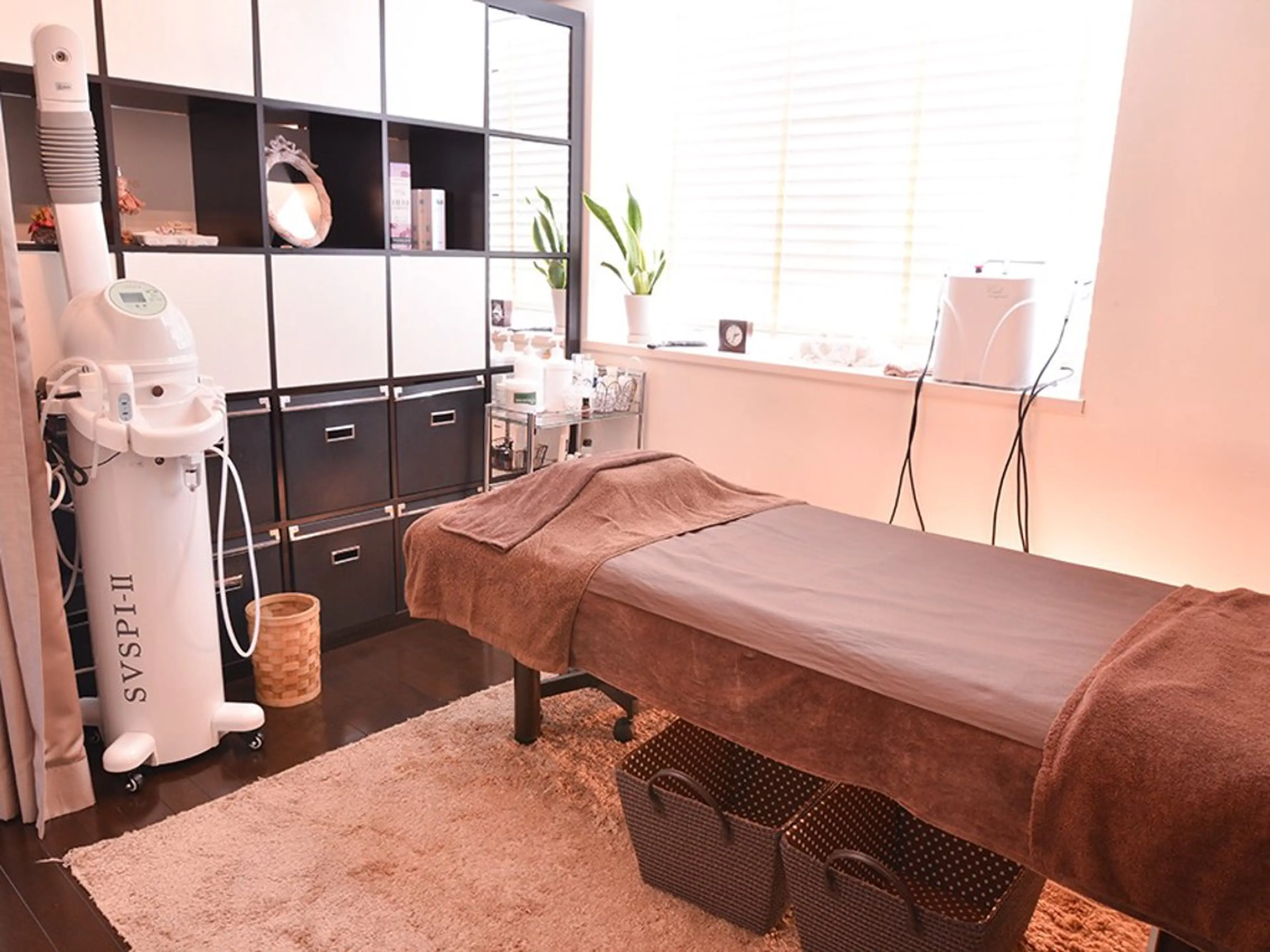 強めリンパマッサージ 肩こり／麻布十番/のエステ・リラクイメージ