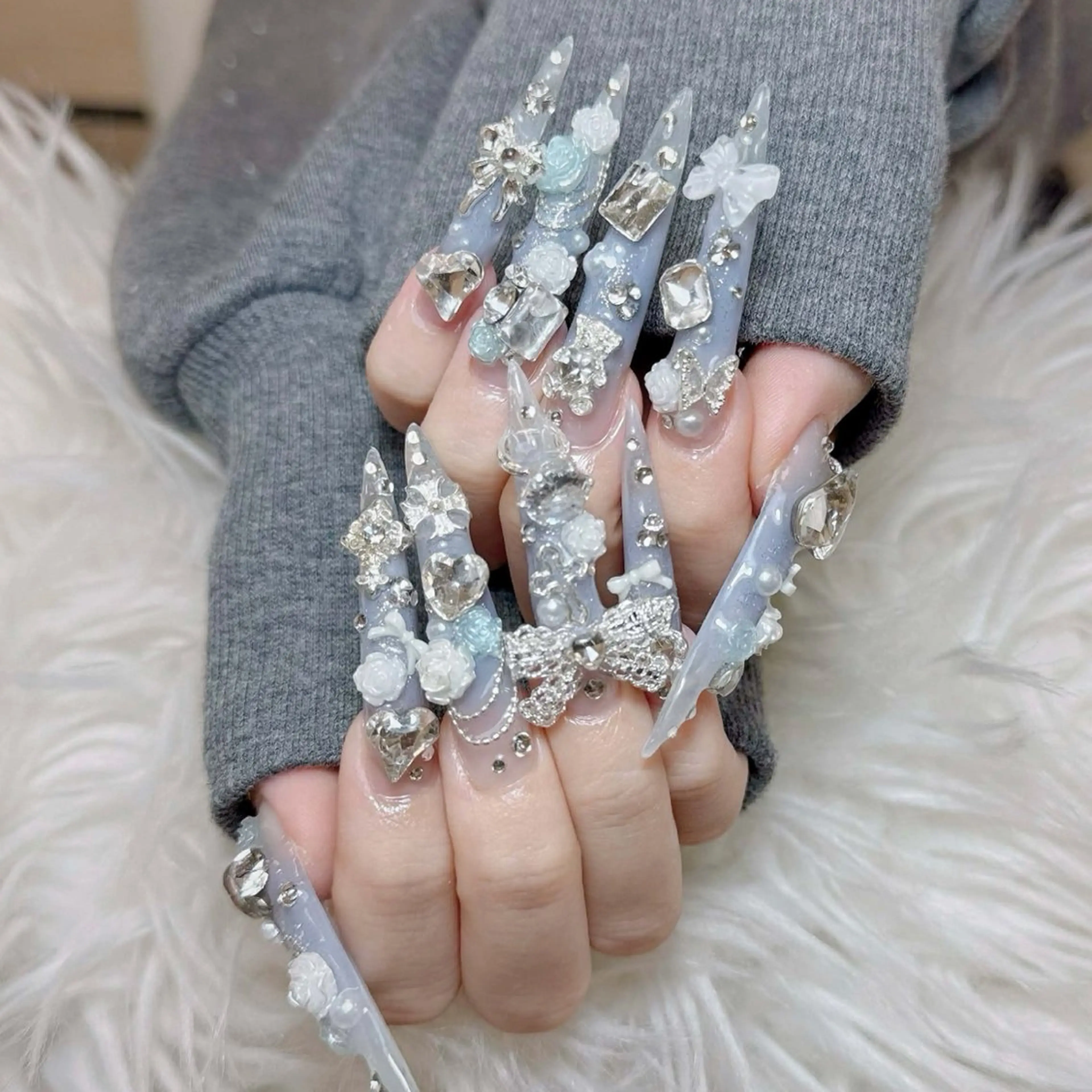 ネイル ハンドネイル ANH ゴテゴテネイルのネイルデザイン