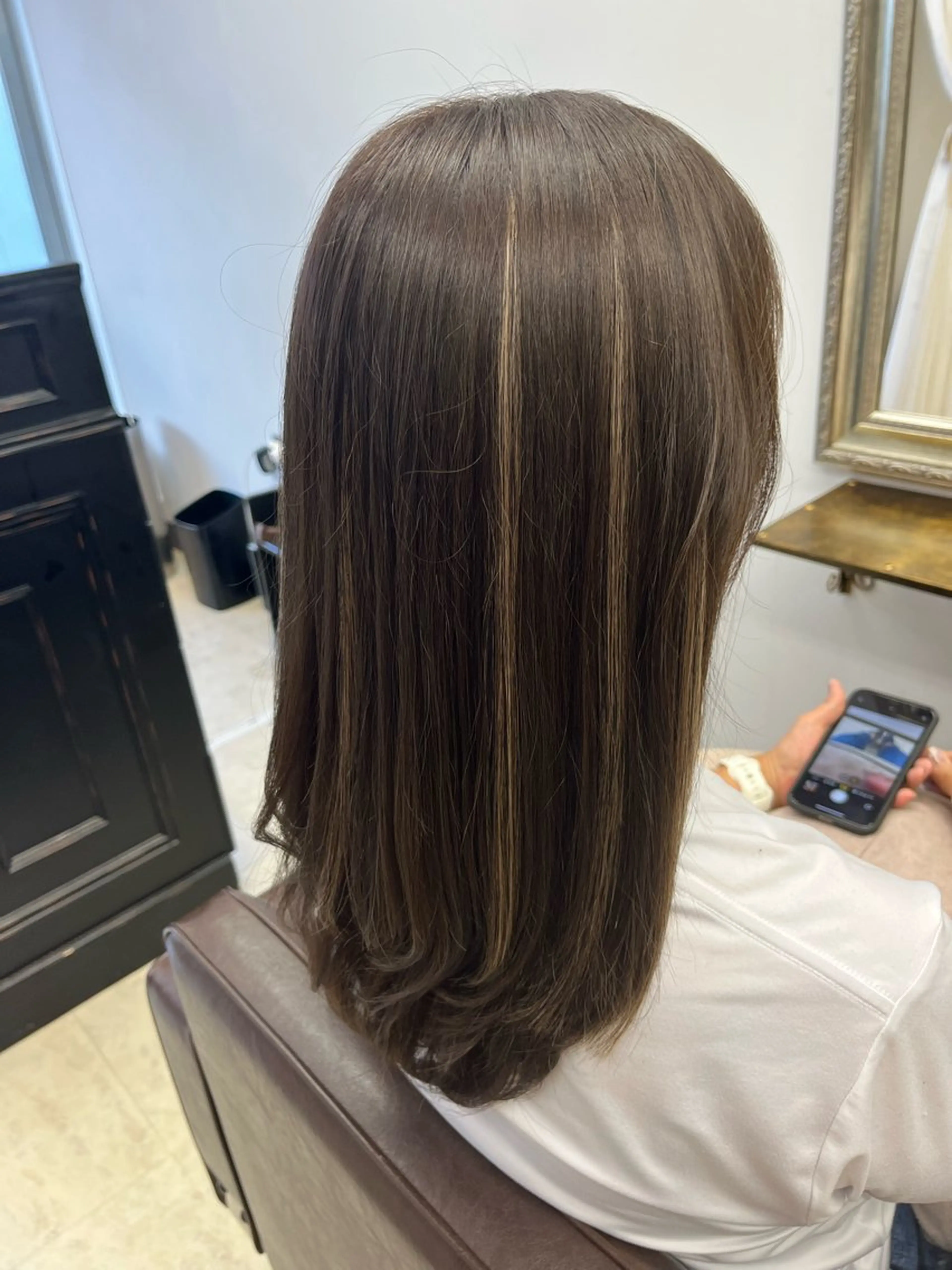 セミロング カラー ハイライトカラー エクステ ハイライト Crescere所属・小島 凜のヘアスタイル