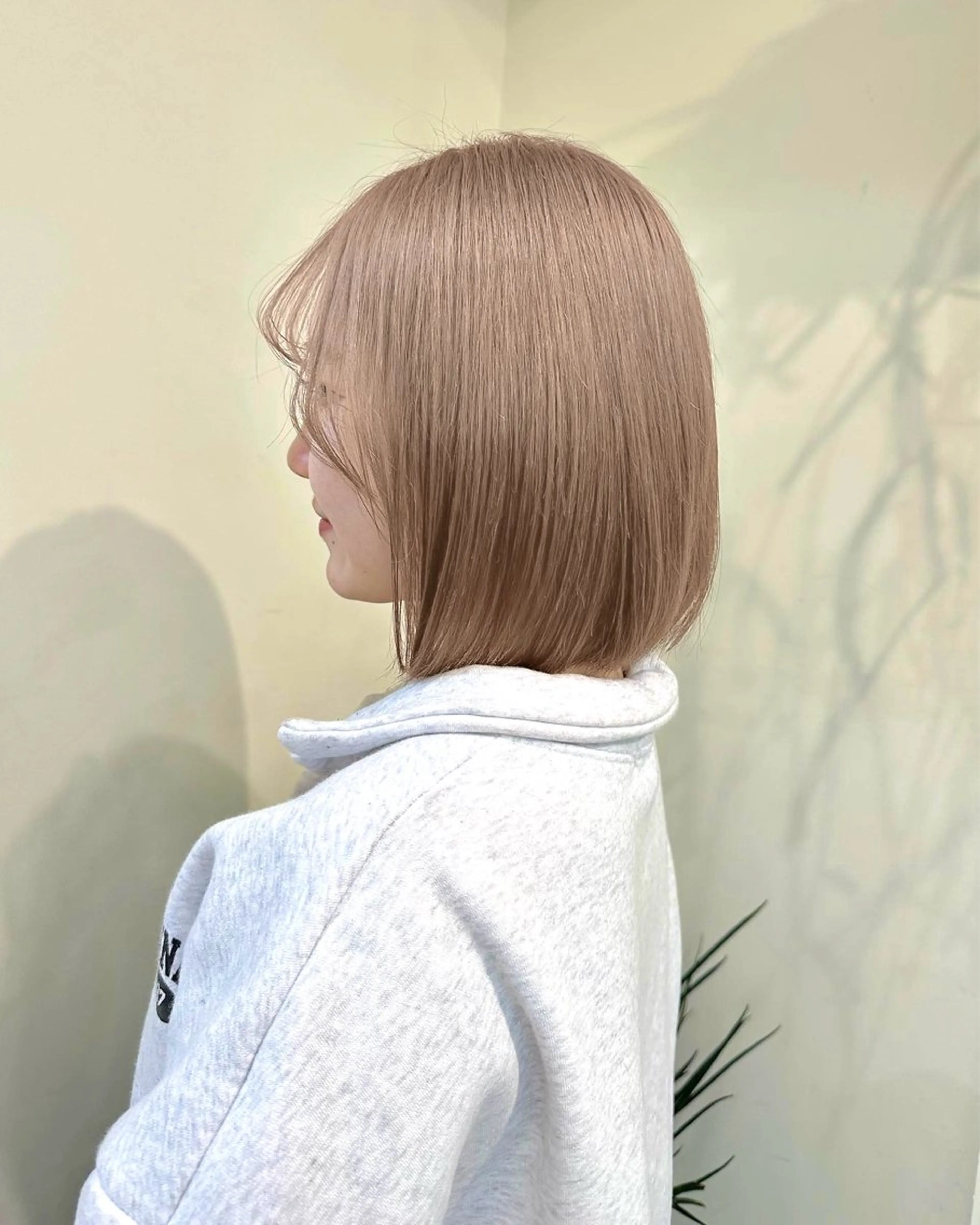 ミディアム カラー カット ヘアカラー トリートメント belle   表参道　terrace所属・抜きっぱなしブロンド /ハイトーン/カナタのヘアスタイル