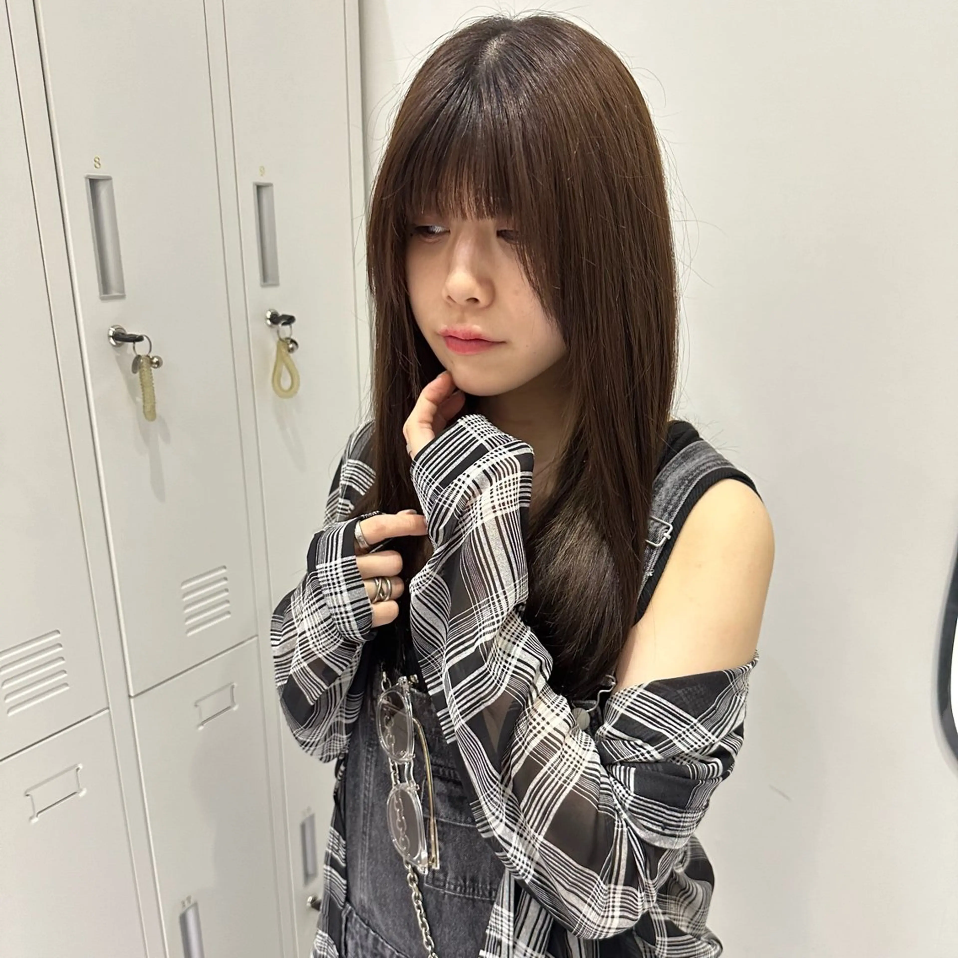 ロング カラー ブラウンカラー ナチュラルブラウン 髪質改善 トリートメント 赤み消し/オリーブ カーキ/福田れんのヘアスタイル