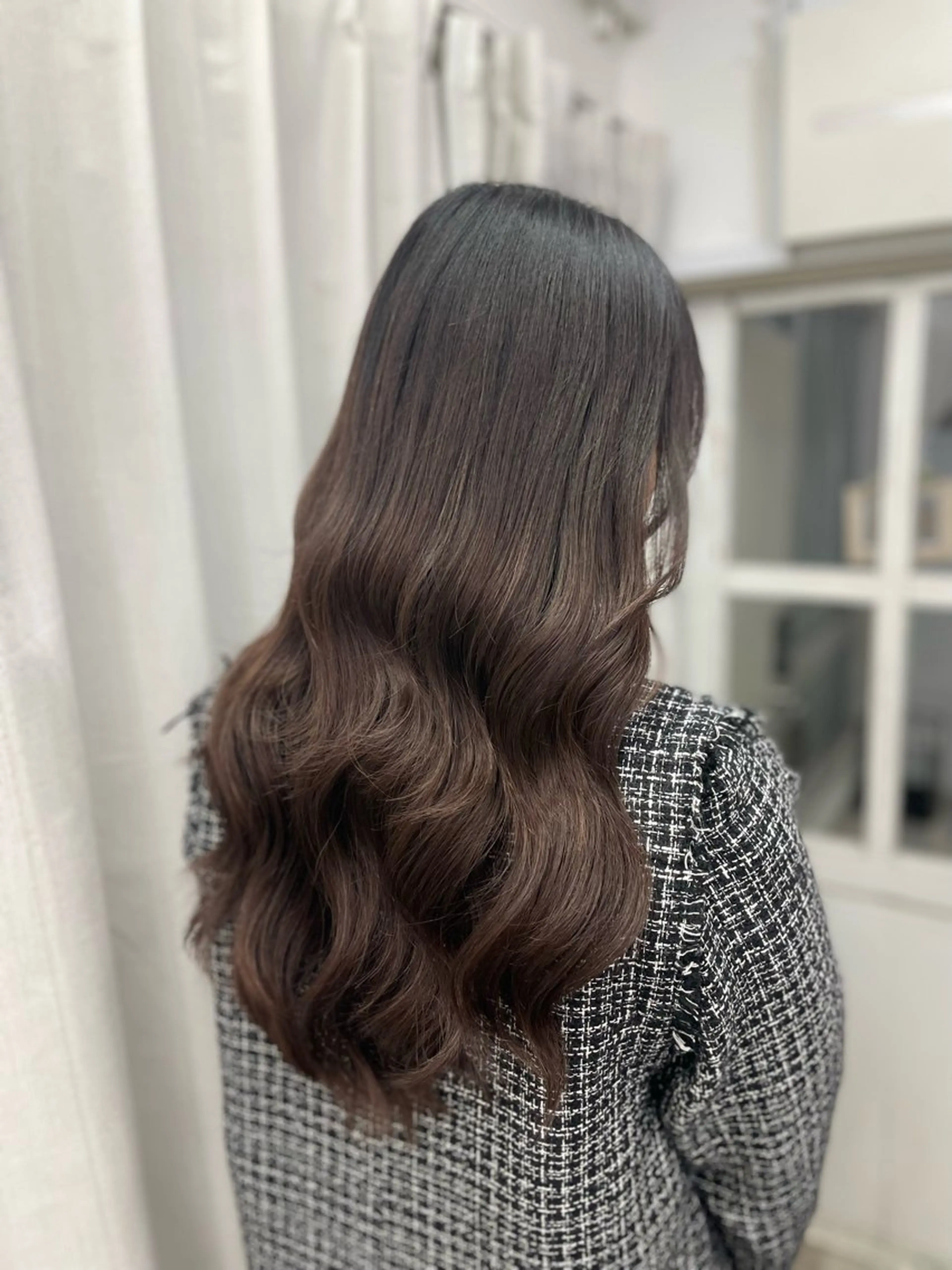 ロング カラー カット エクステ ヘアセット 韓国ヘア🤍髪質改善 🇰🇷AKANEのヘアスタイル