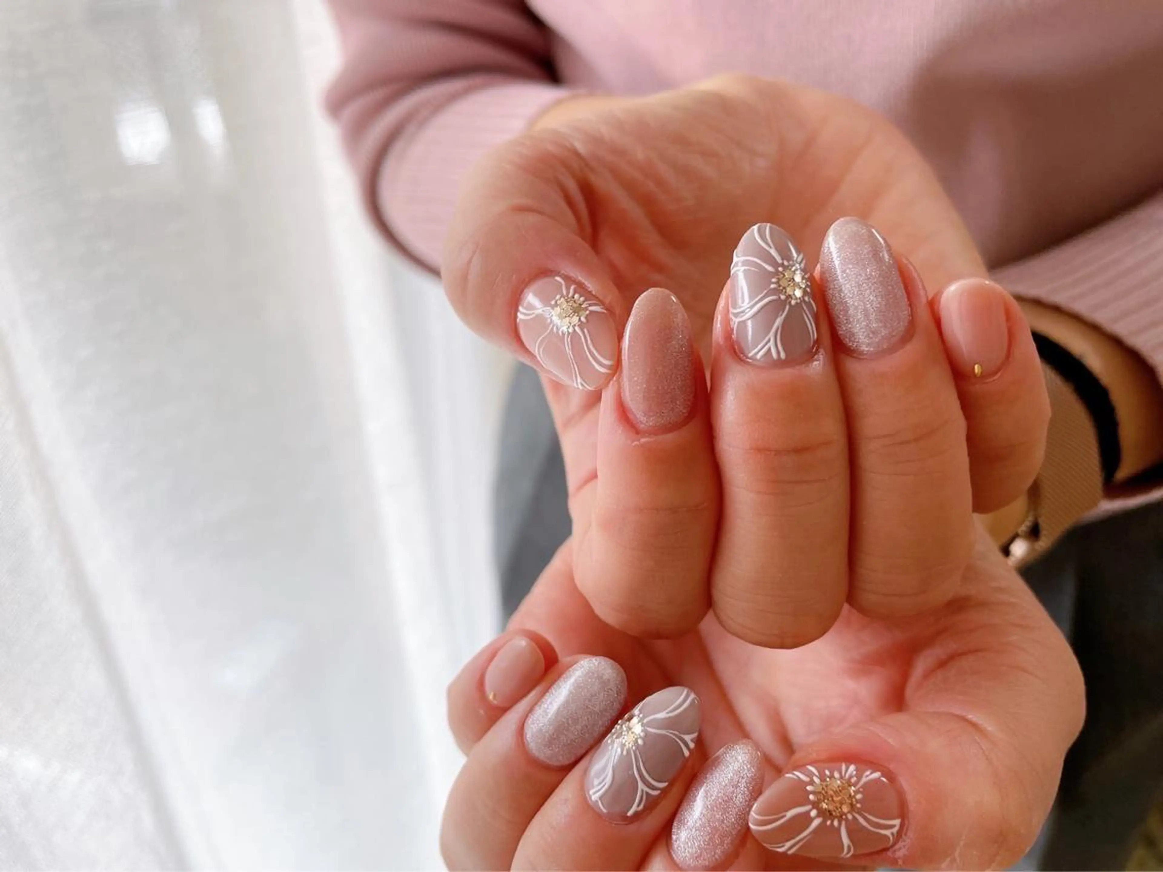 ネイル オーロラネイル フラワーネイル フレンチネイル ジェルネイル ガラスフレンチ ハンドネイル kiki nail 二子玉川のネイルデザイン