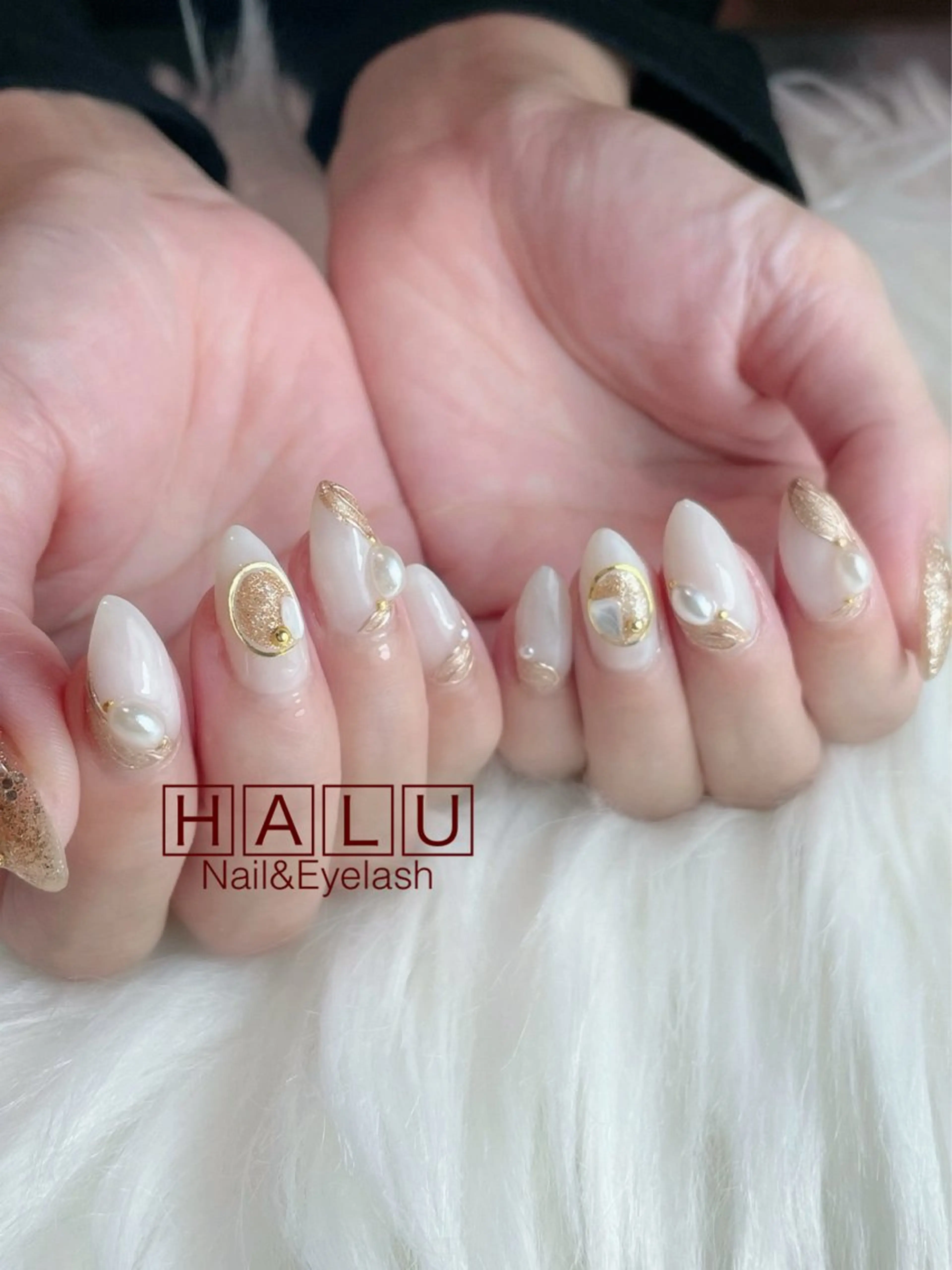 ネイル ゴールド HALU ハルのネイルデザイン