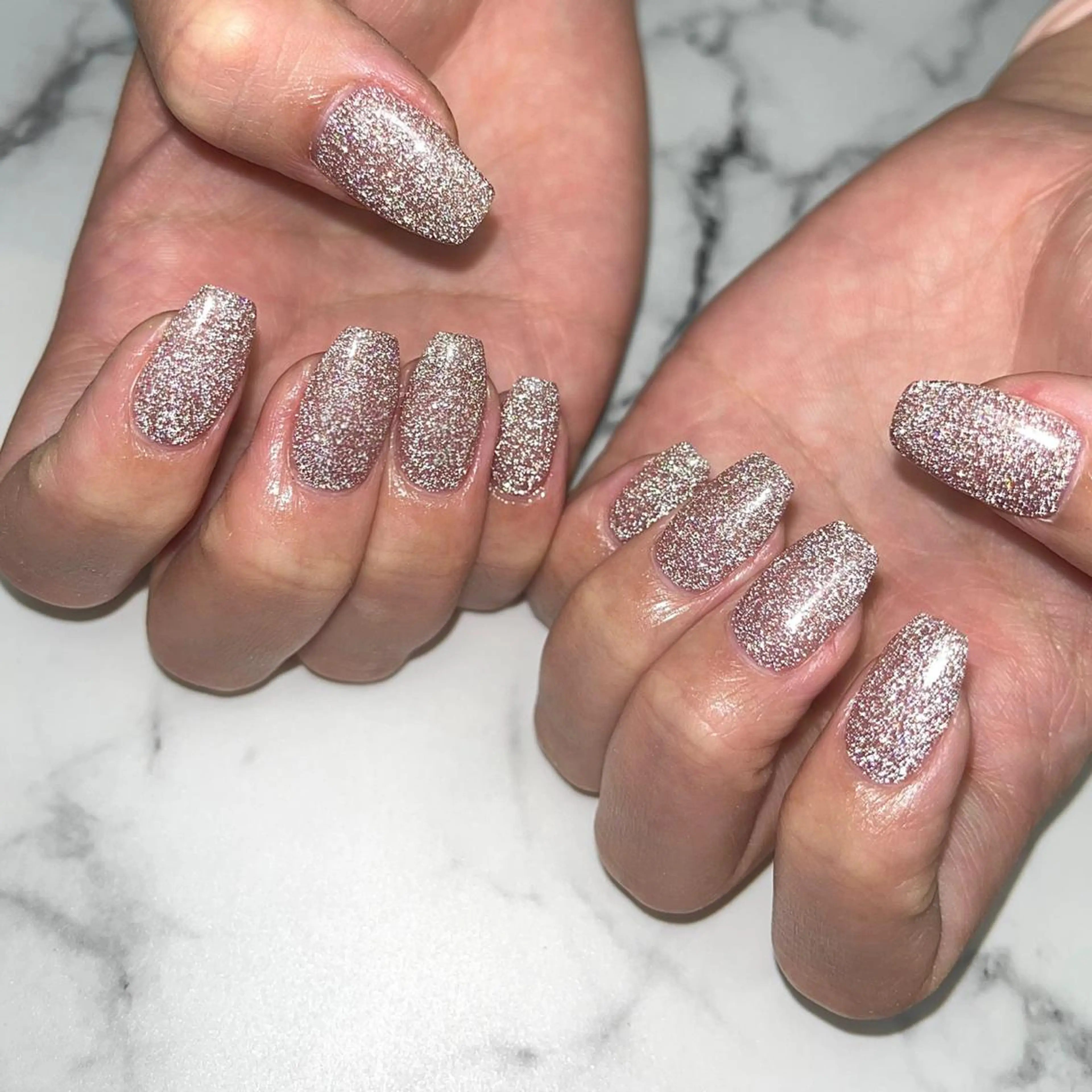 ネイル アートネイル フラッシュネイル ジェルネイル キラキラネイル 持ち込み ハンドネイル NAIL NOWのネイルデザイン